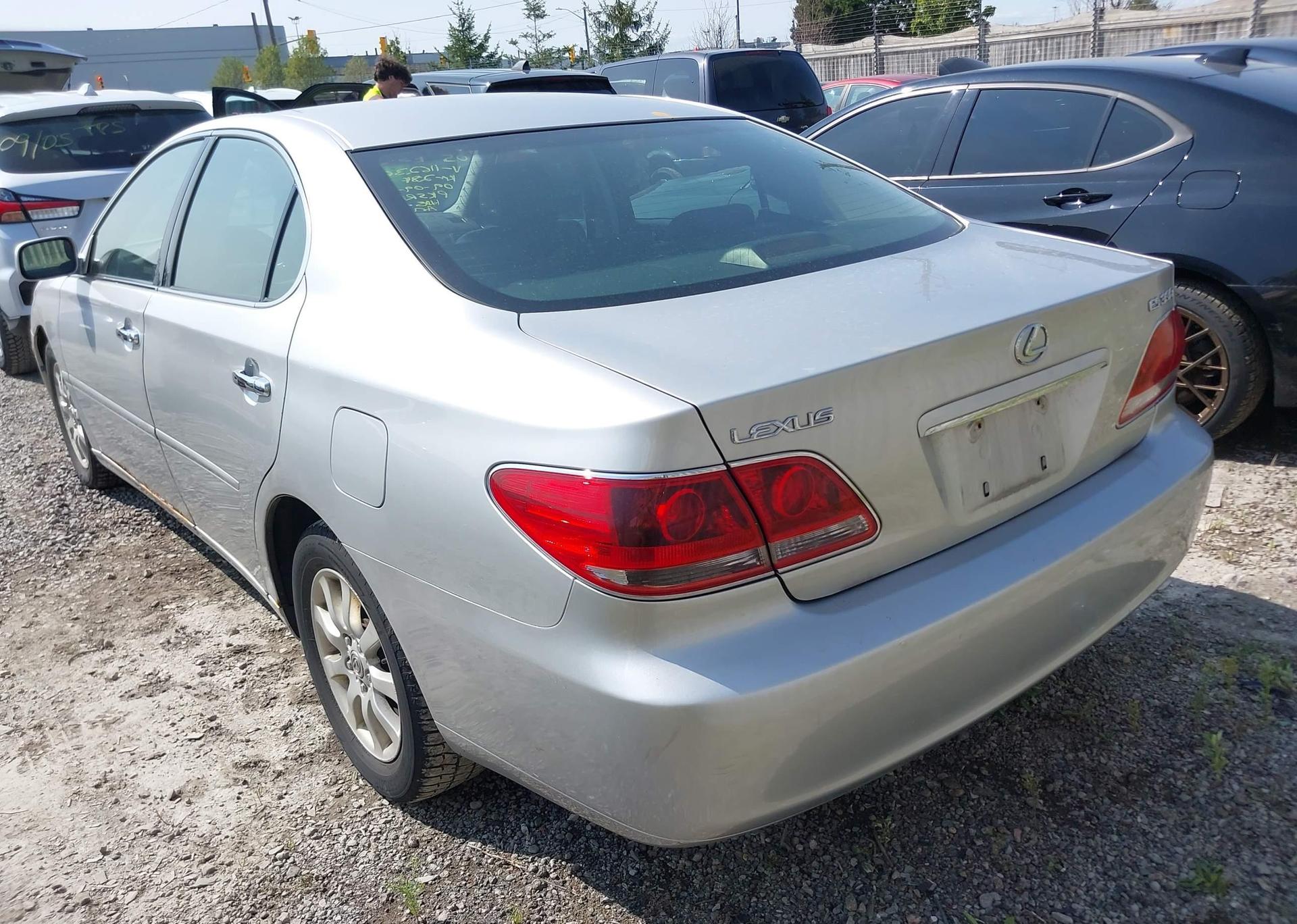 2005 LEXUS ES 330