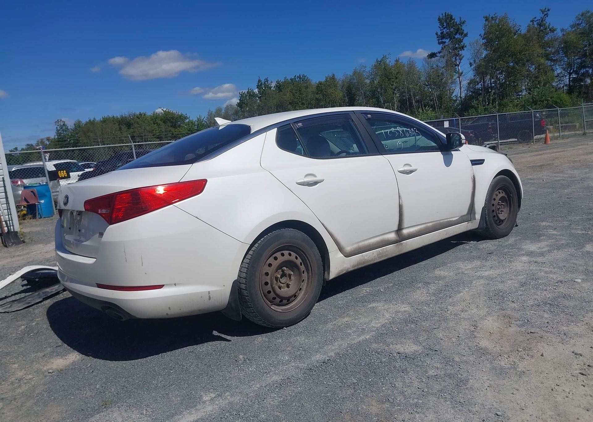 2013 KIA OPTIMA LX