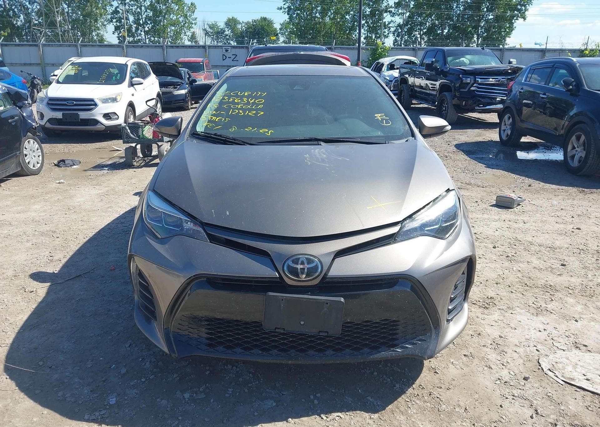 2018 TOYOTA COROLLA SE