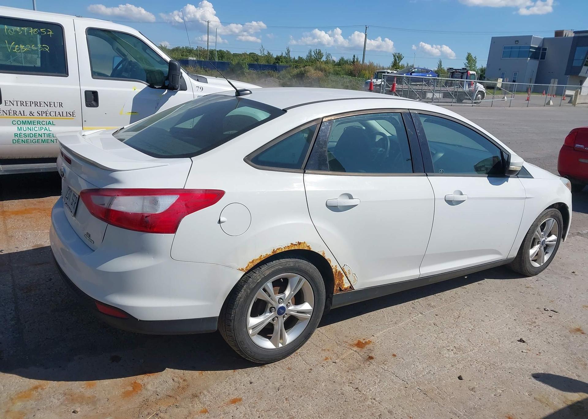 2013 FORD FOCUS SE