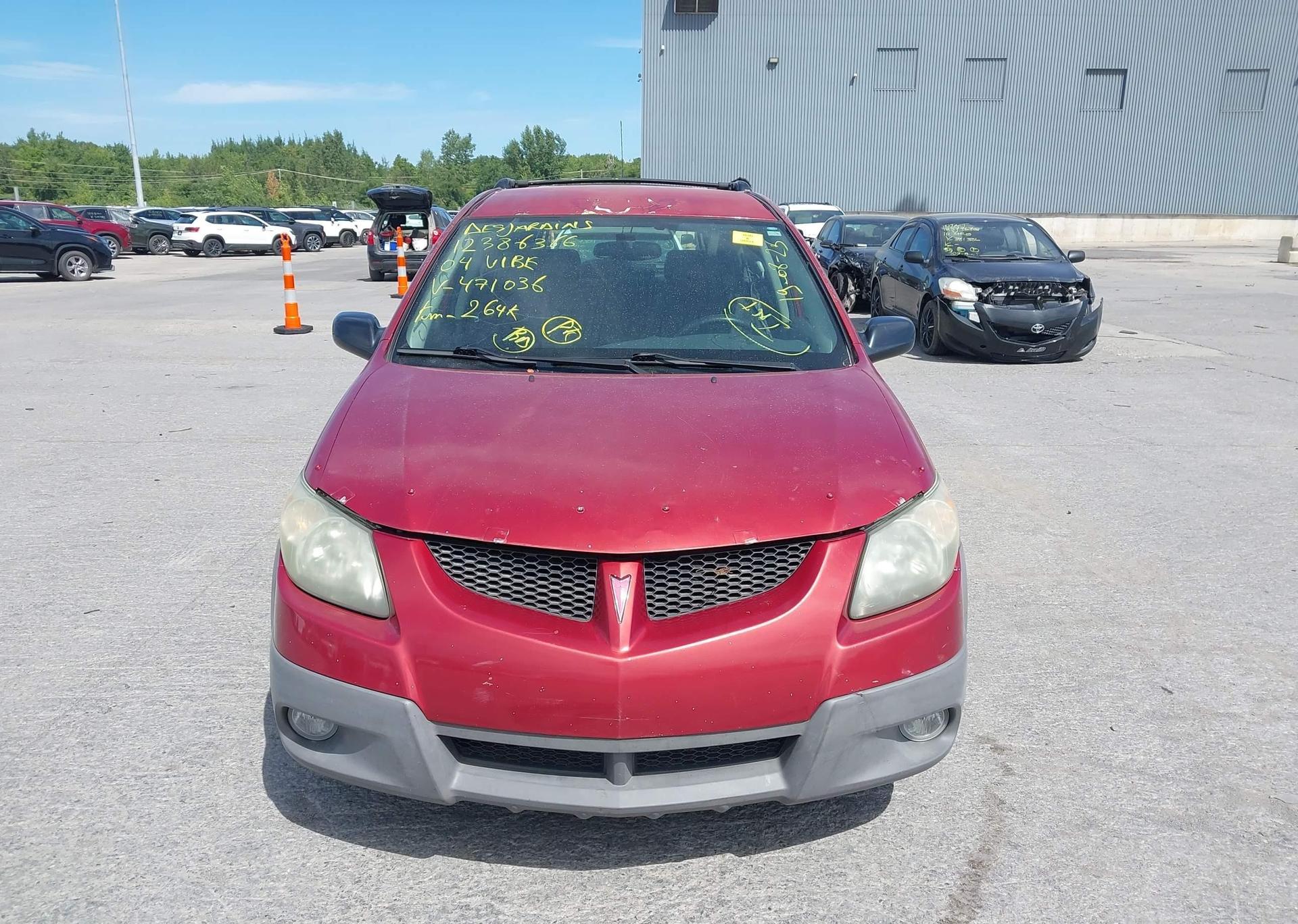 2004 PONTIAC VIBE