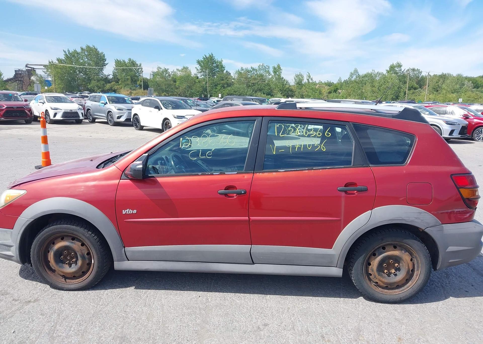 2004 PONTIAC VIBE