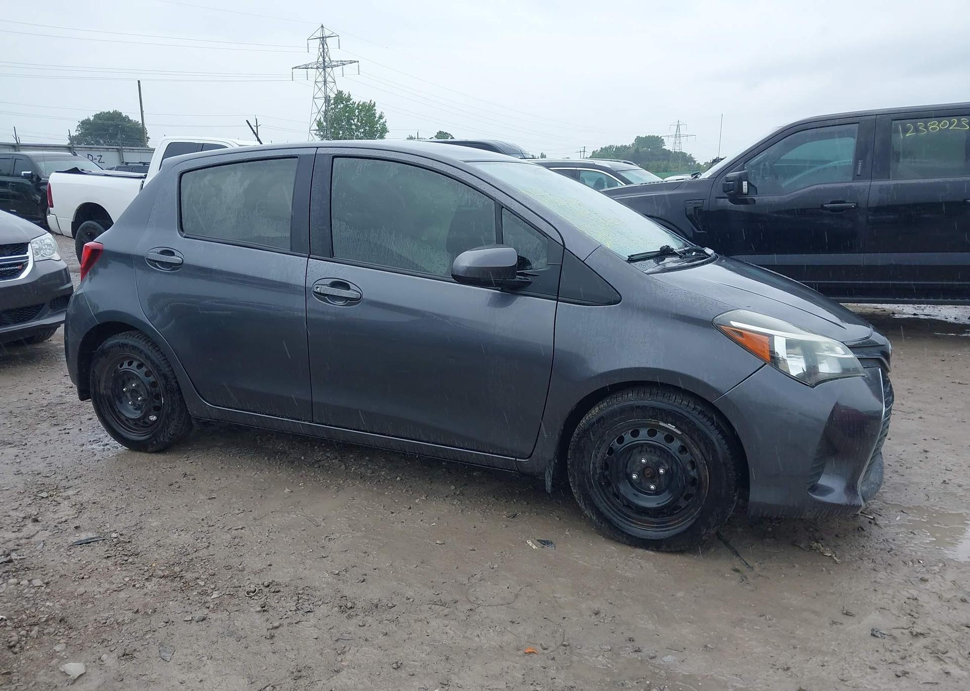 2016 TOYOTA YARIS L