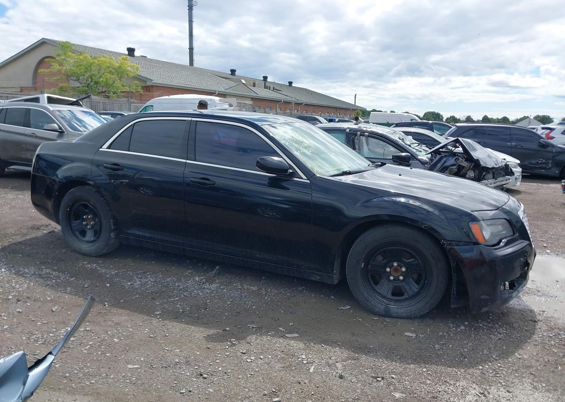 2013 CHRYSLER 300 S