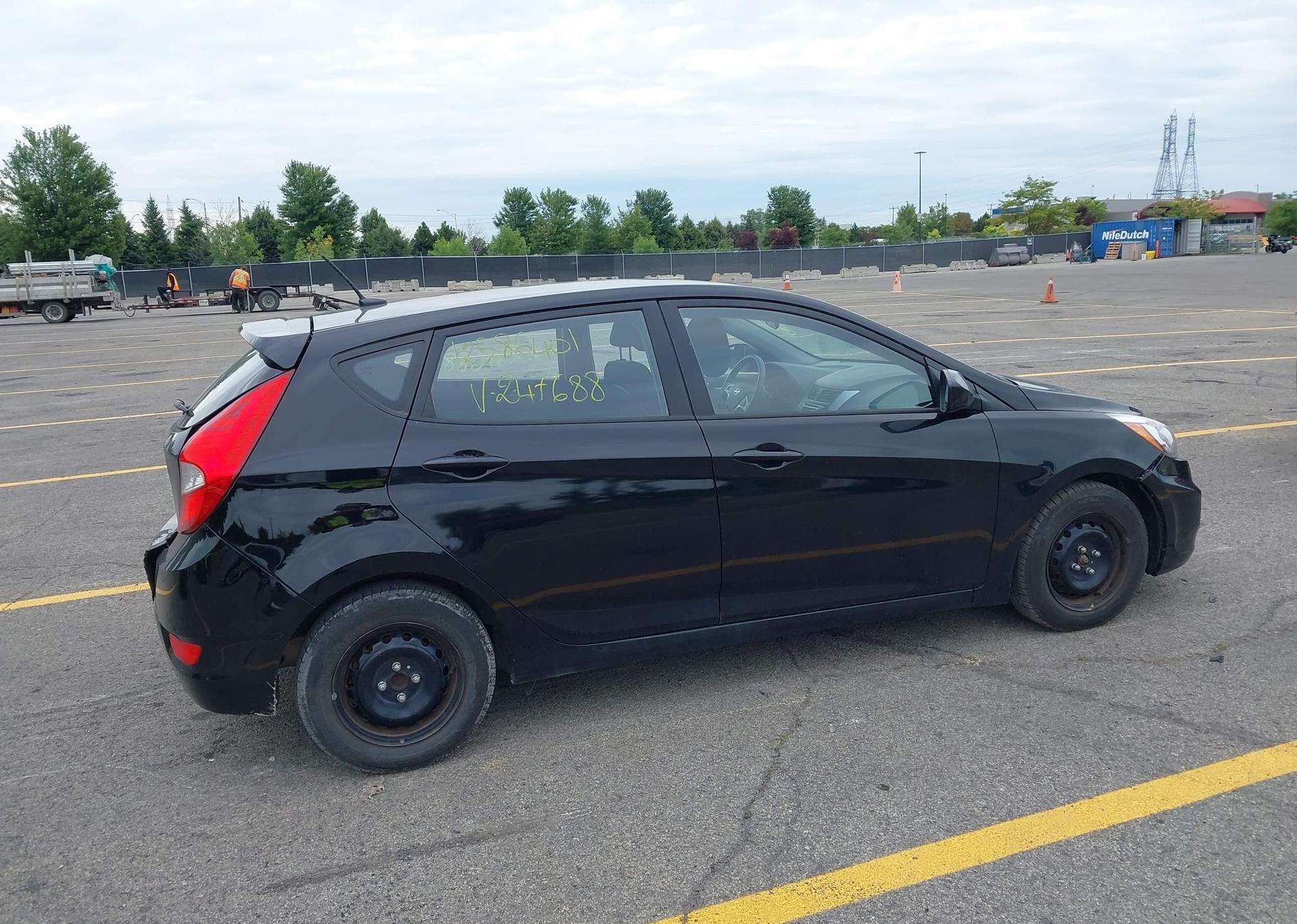 2016 HYUNDAI ACCENT SE