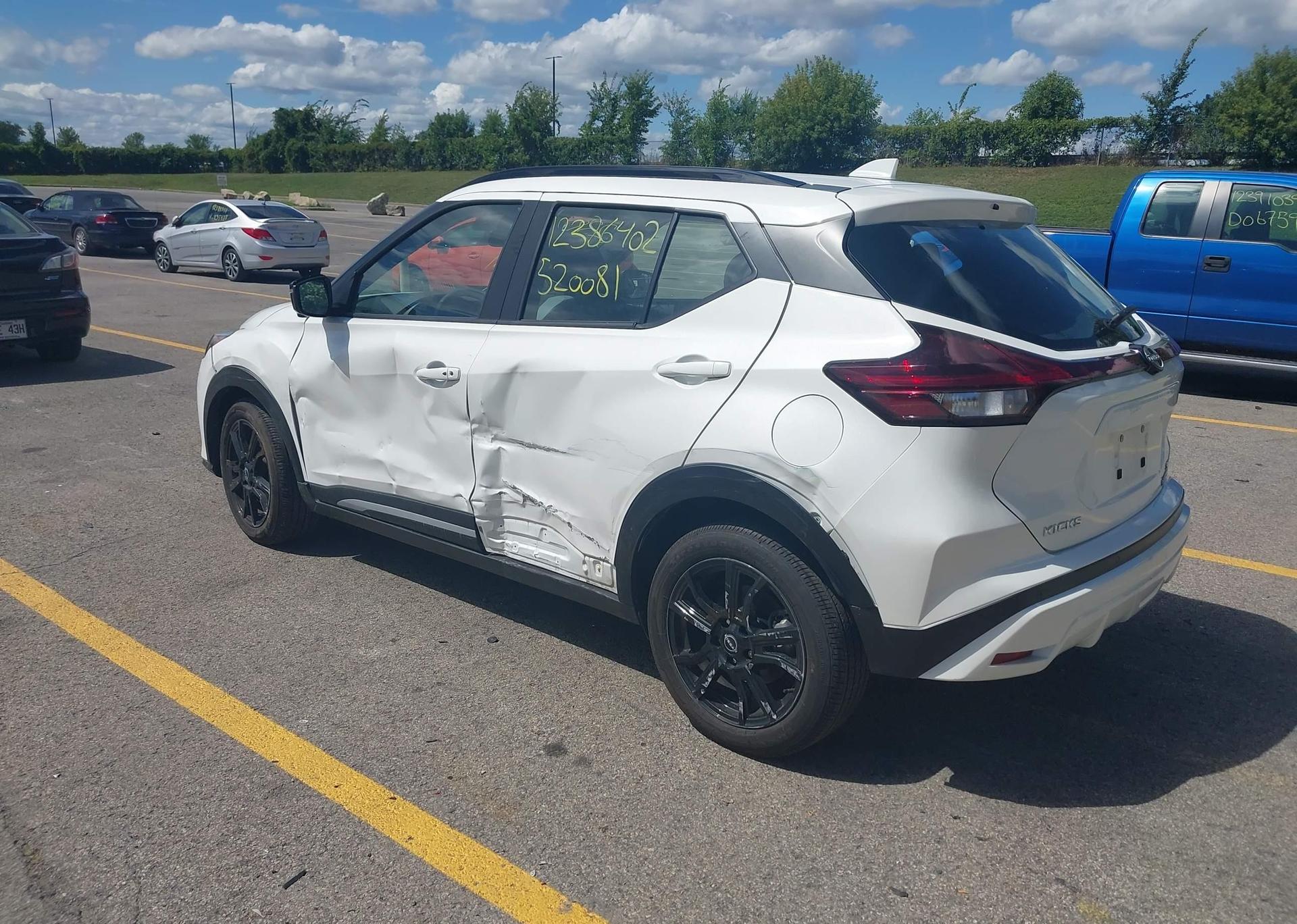 2024 NISSAN KICKS SR