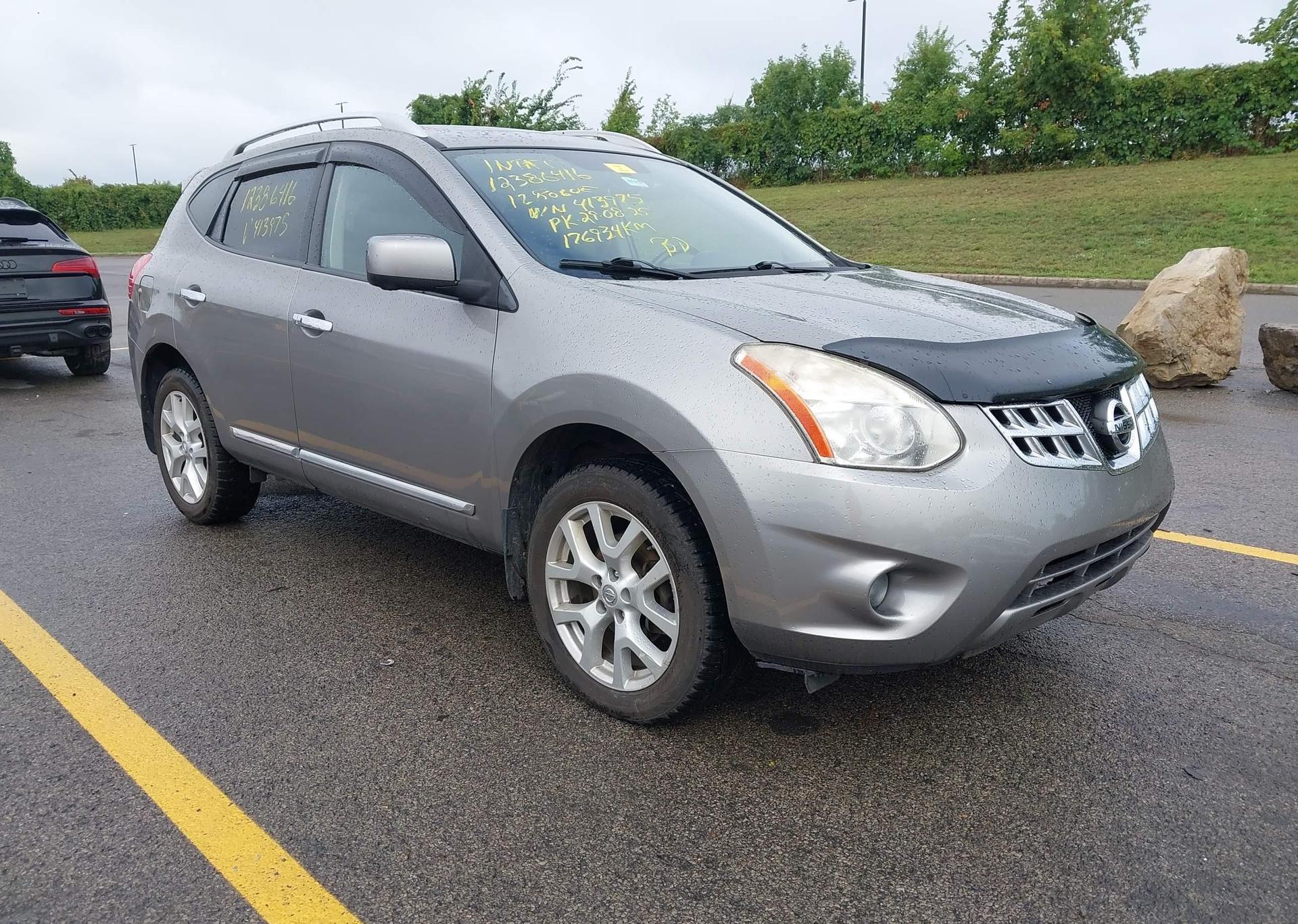 2012 NISSAN ROGUE