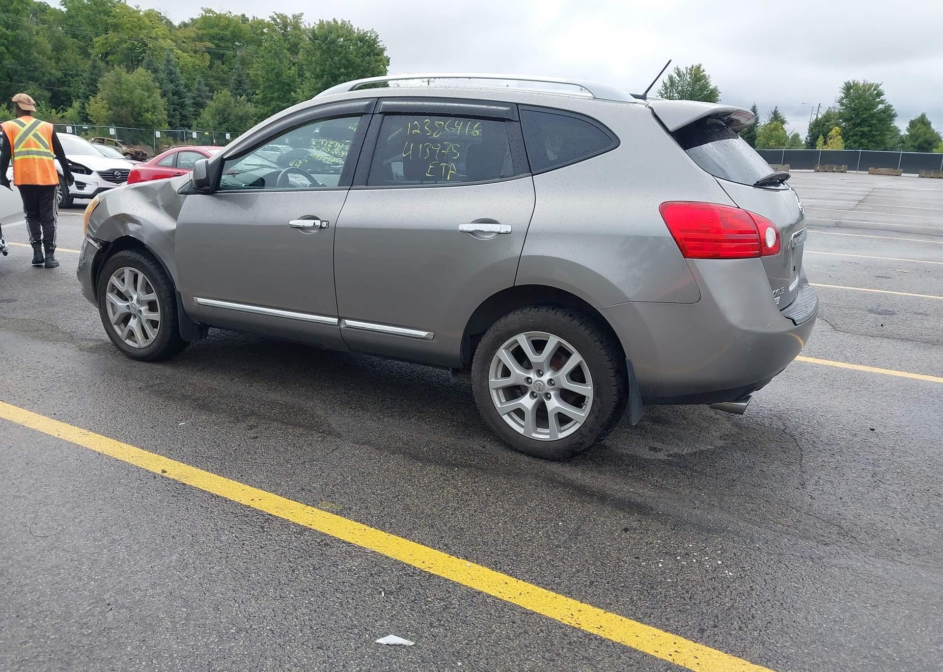 2012 NISSAN ROGUE