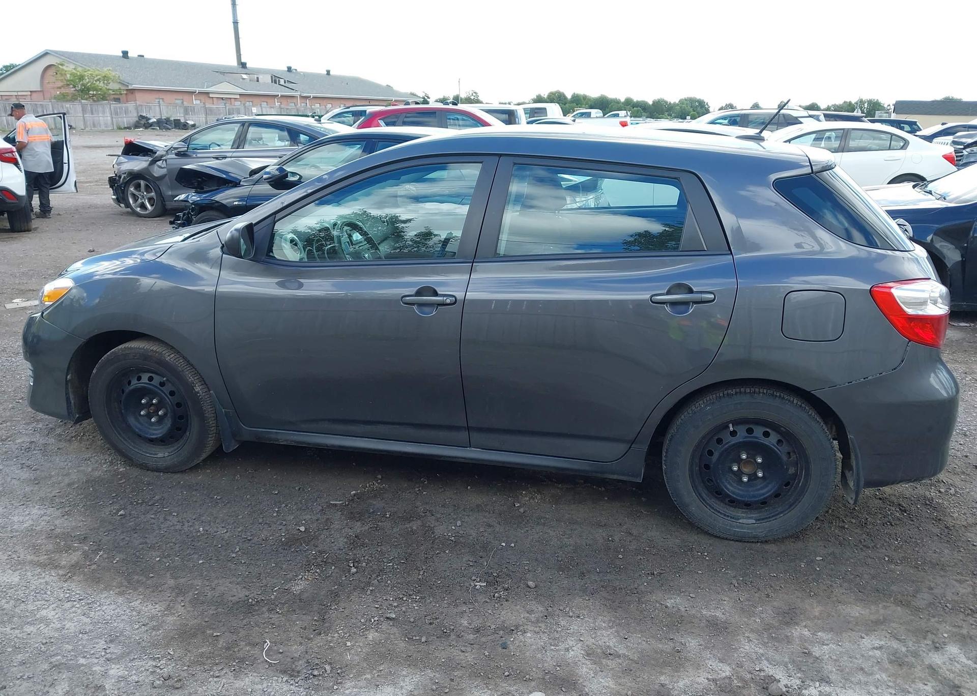 2013 TOYOTA COROLLA MATRIX