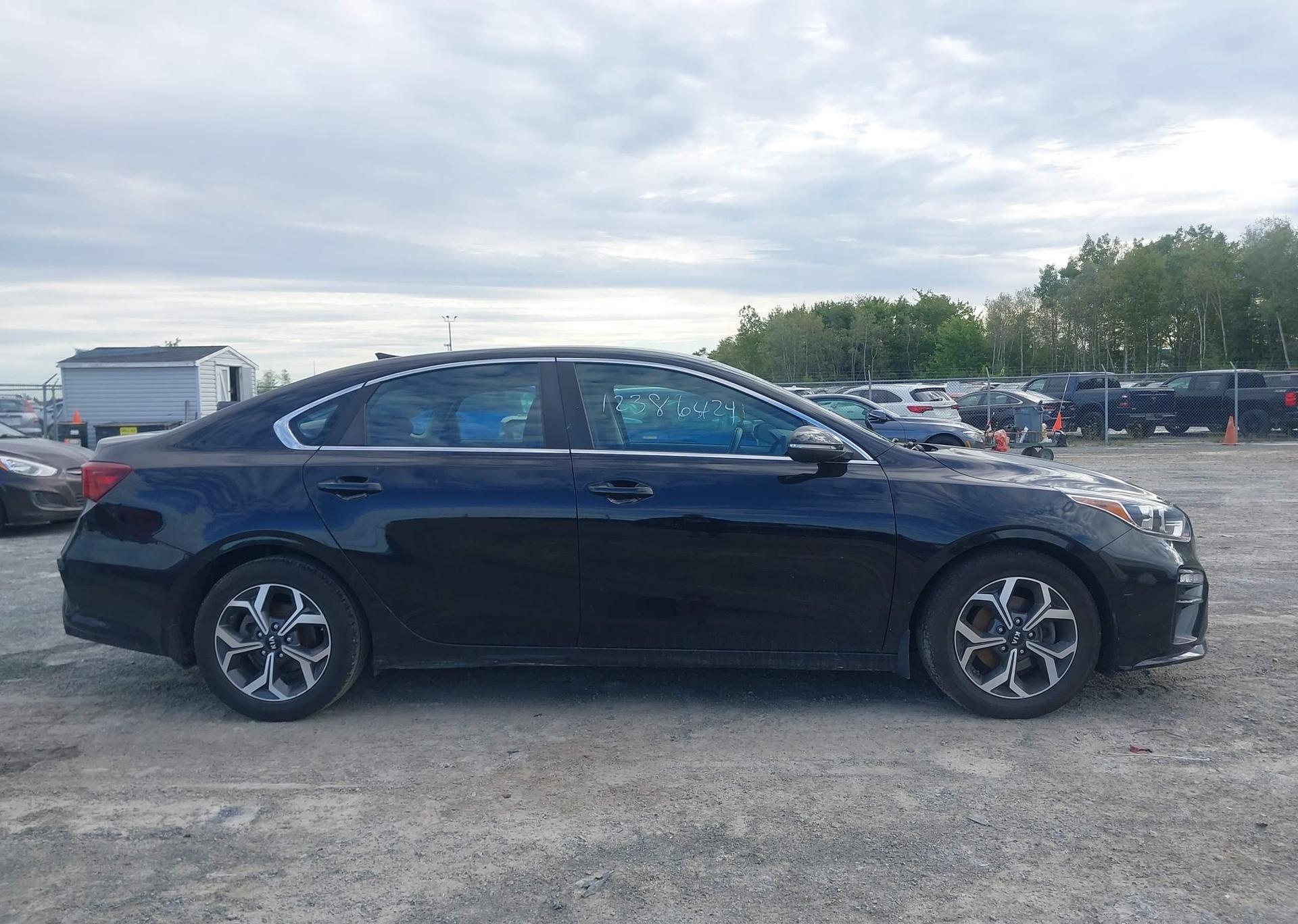 2020 KIA FORTE EX
