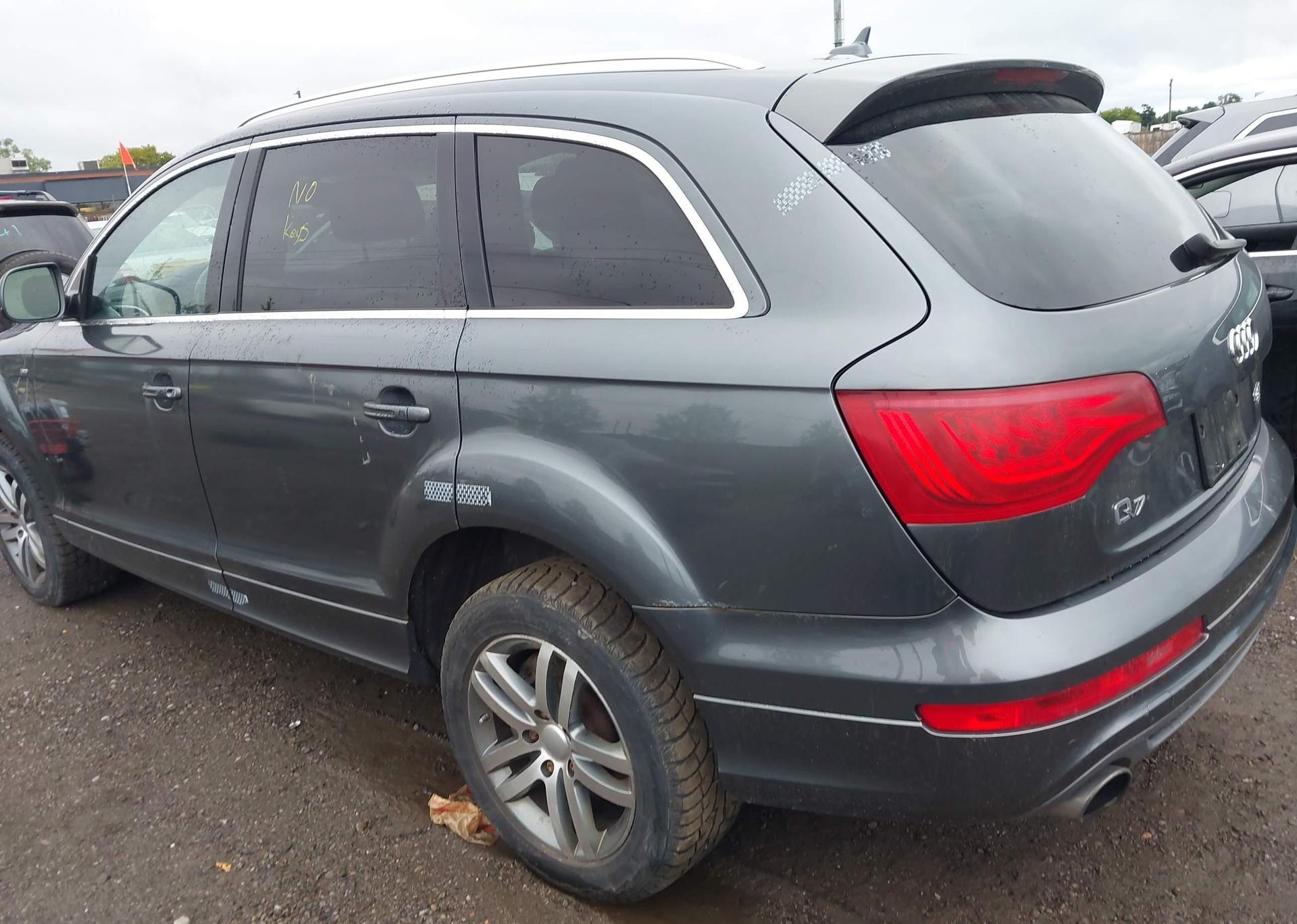 2013 AUDI Q7
