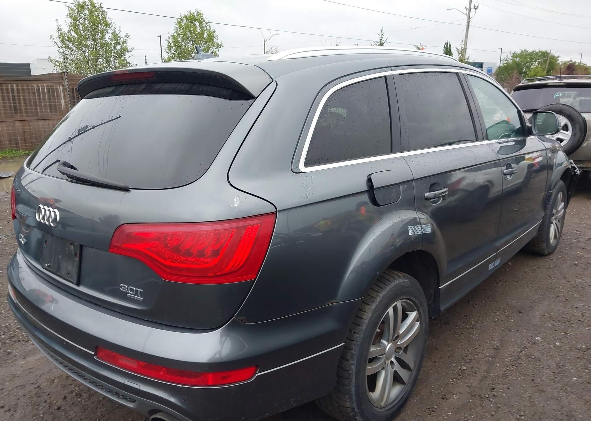 2013 AUDI Q7
