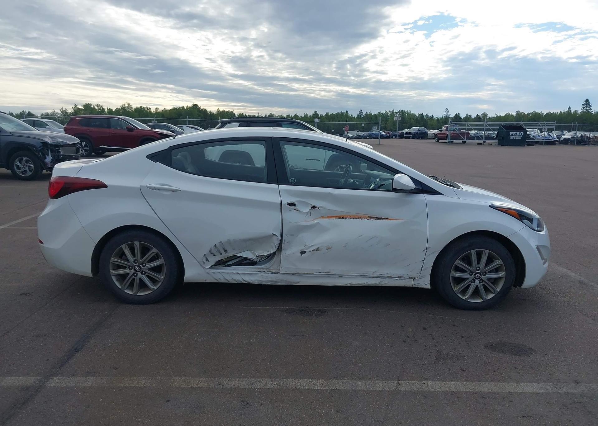 2014 HYUNDAI ELANTRA GLS