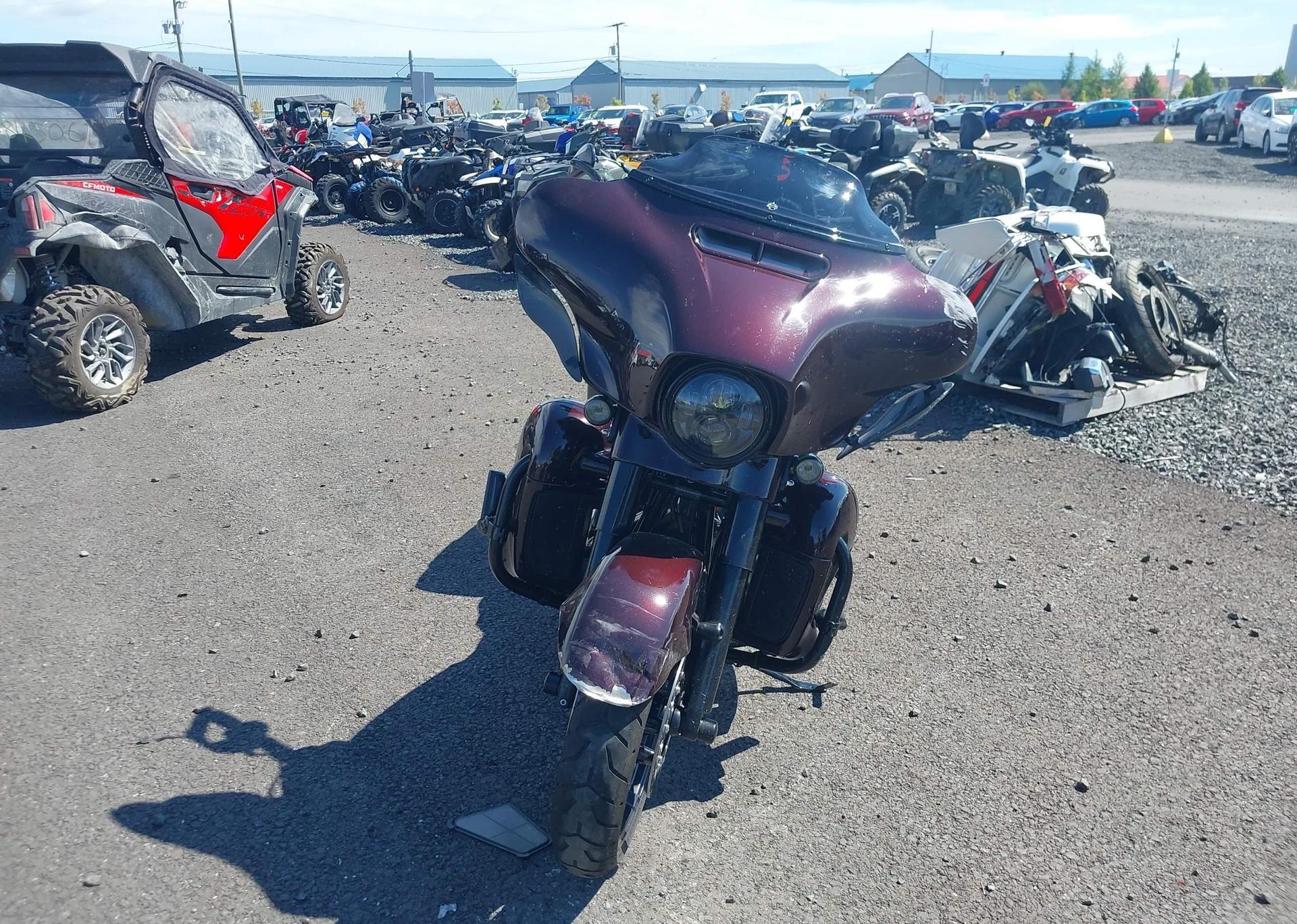 2019 HARLEY-DAVIDSON FLHXSE