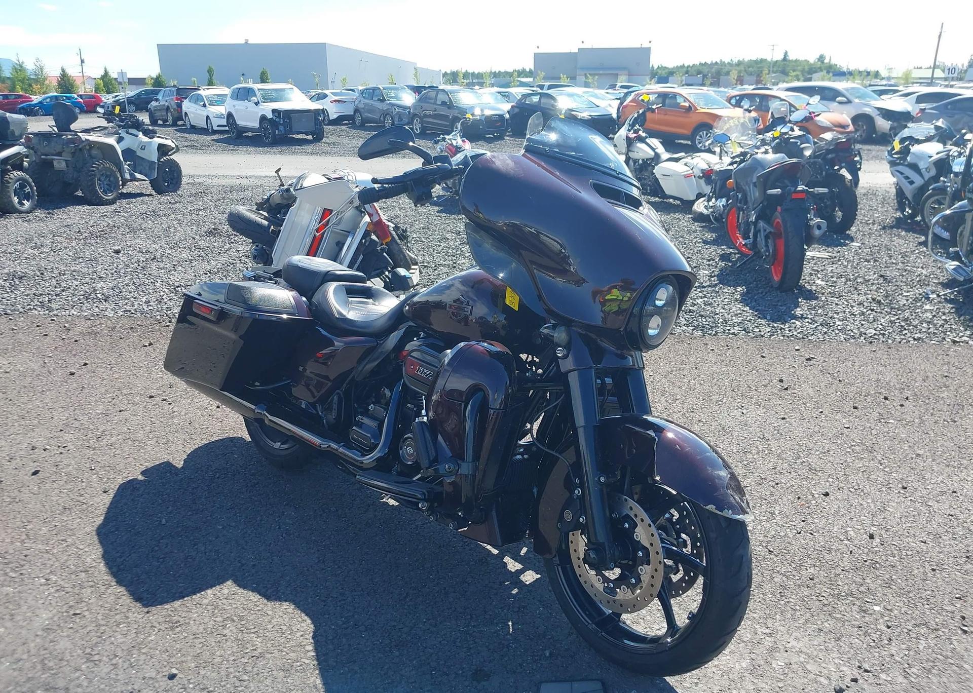 2019 HARLEY-DAVIDSON FLHXSE