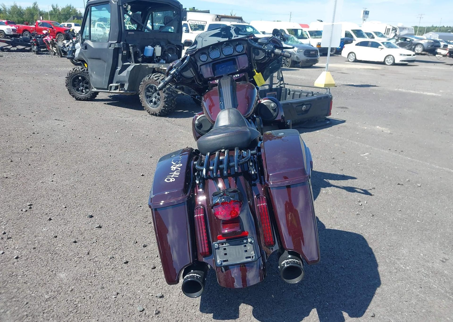 2019 HARLEY-DAVIDSON FLHXSE