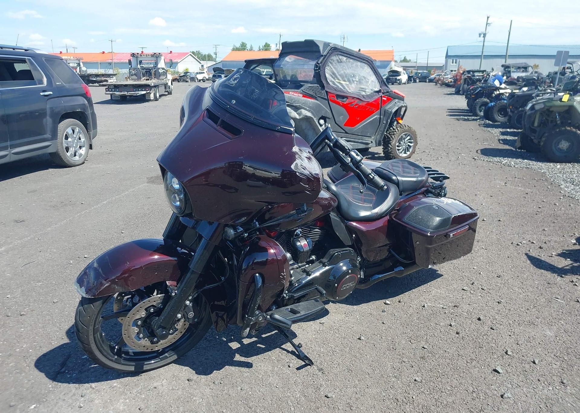 2019 HARLEY-DAVIDSON FLHXSE