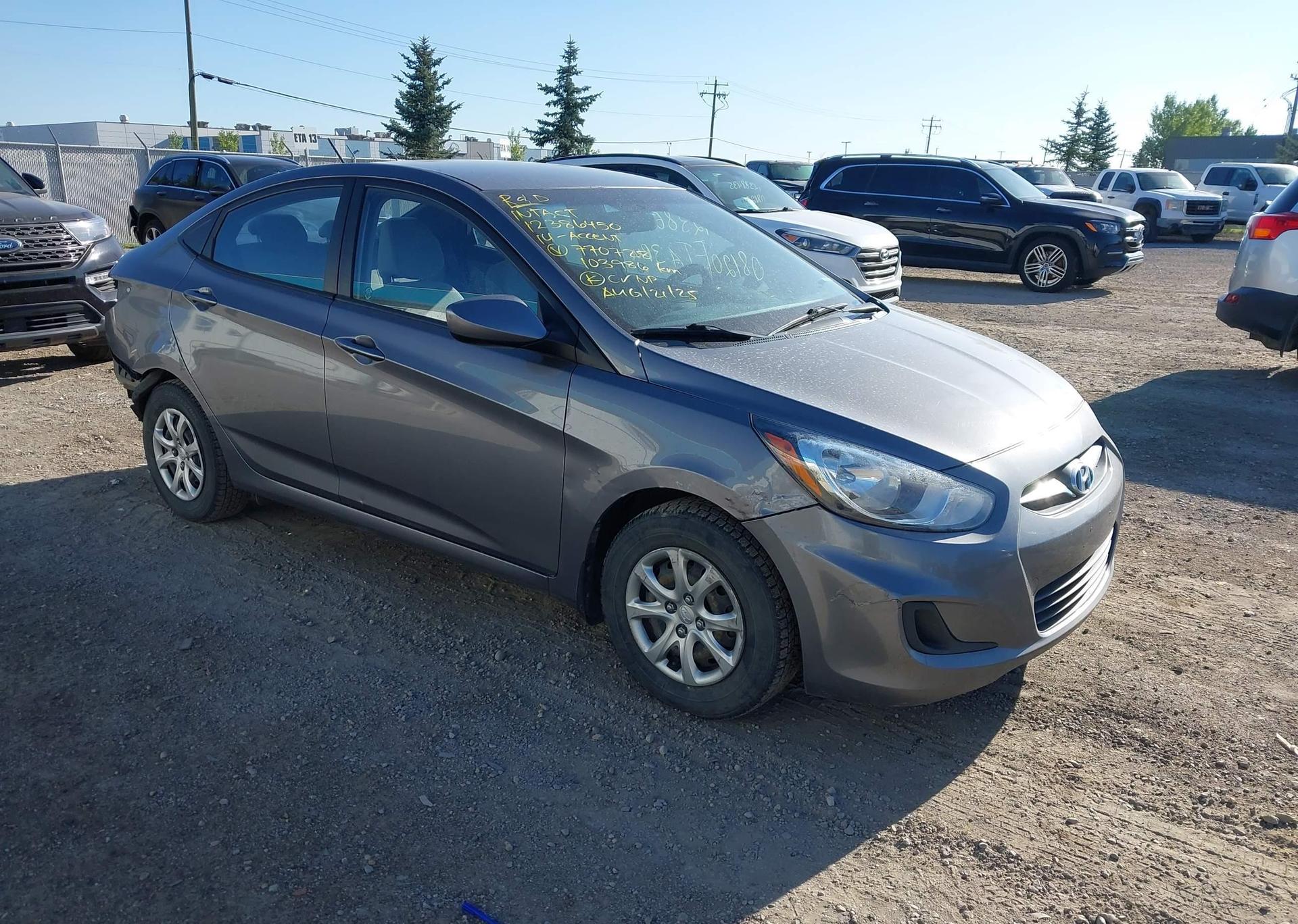 2014 HYUNDAI ACCENT L