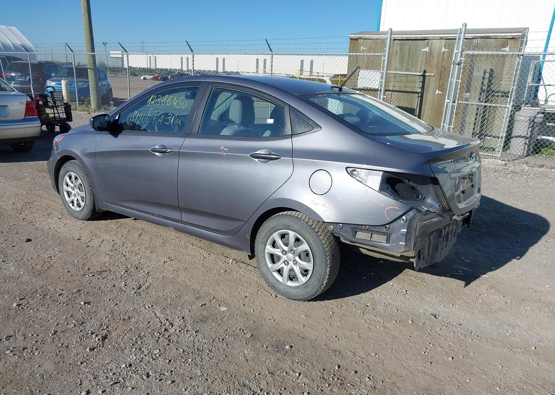 2014 HYUNDAI ACCENT L