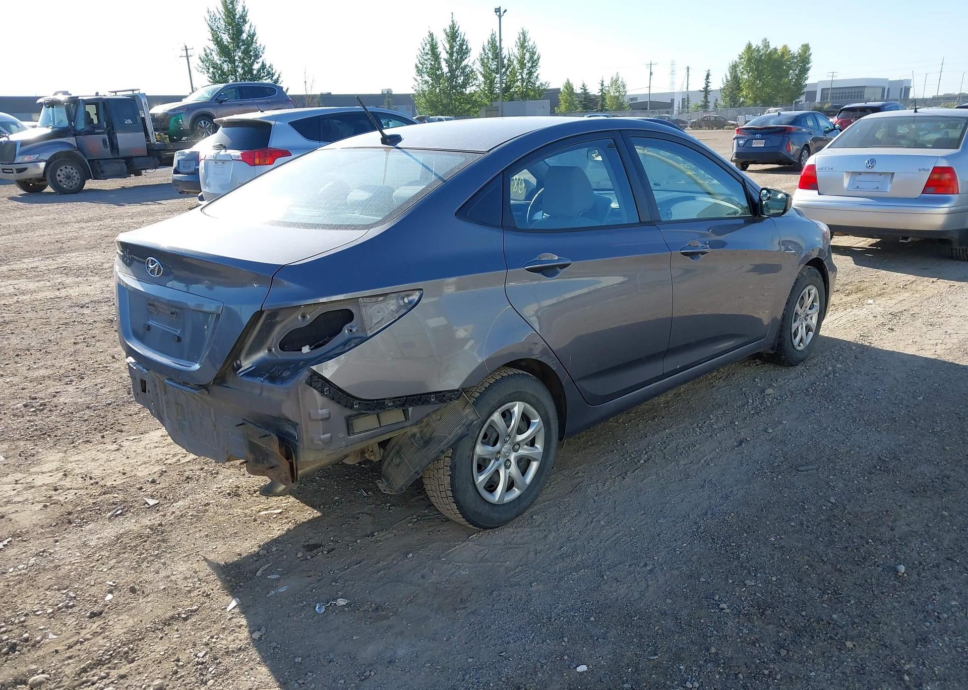 2014 HYUNDAI ACCENT L
