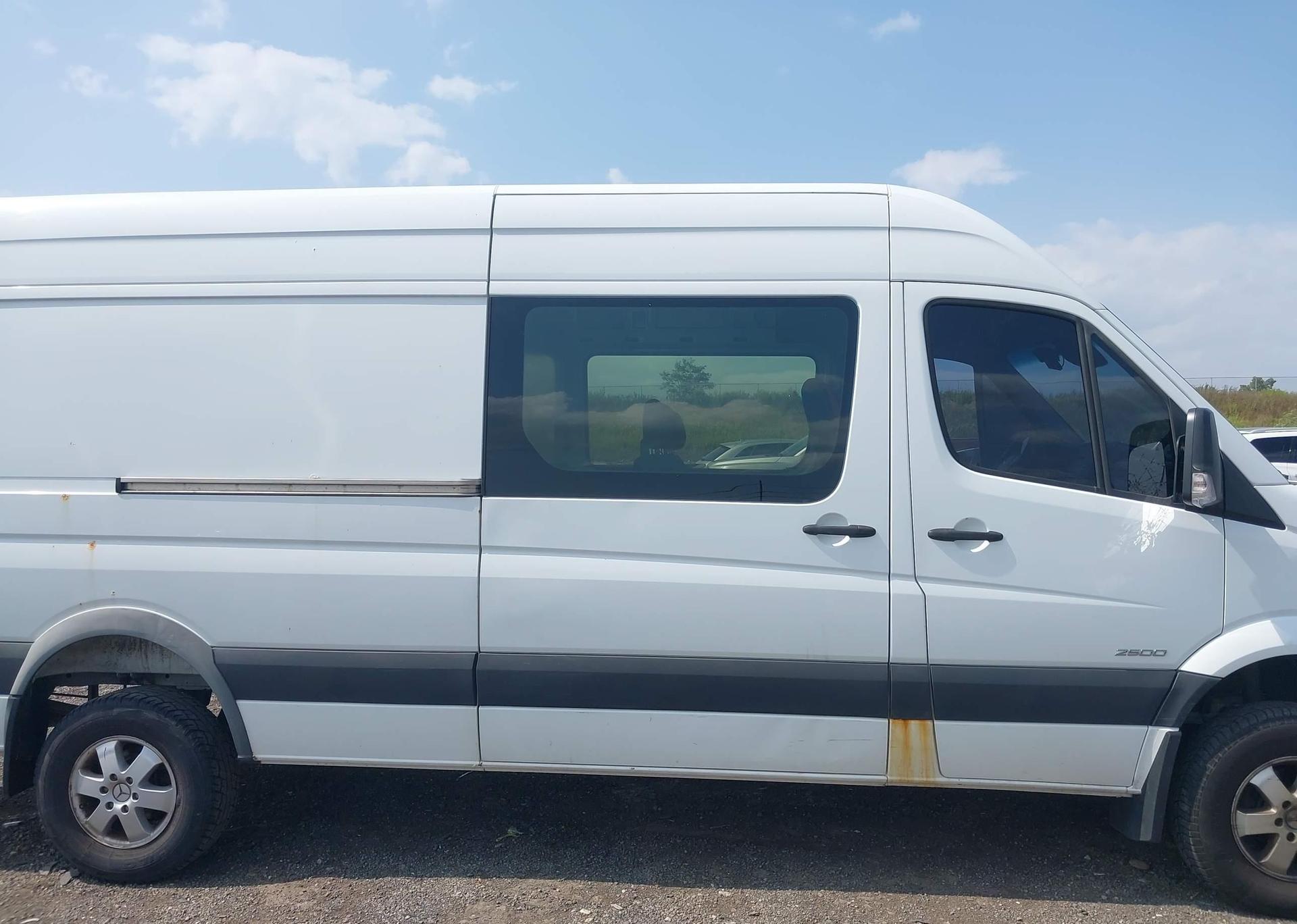 2015 MERCEDES-BENZ SPRINTER 2500
