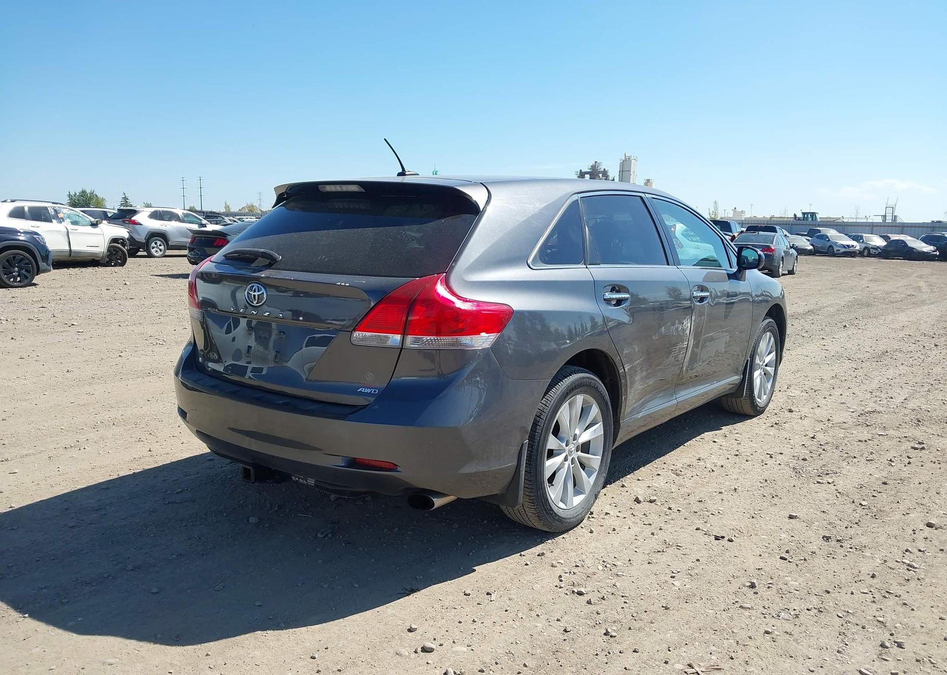 2012 TOYOTA VENZA