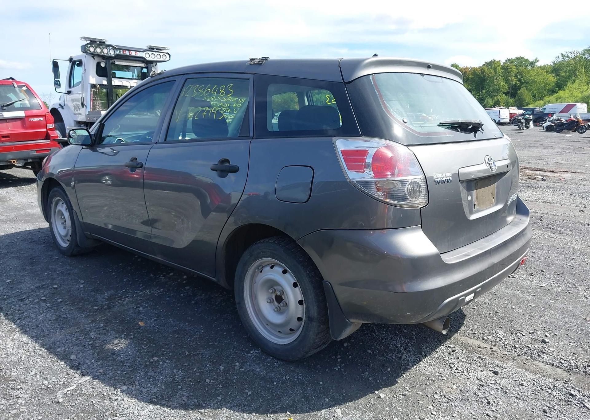 2007 TOYOTA Matrix XR