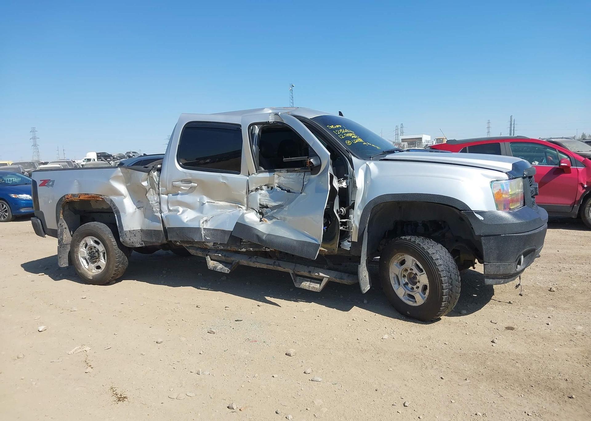 2012 GMC SIERRA 2500HD SLT