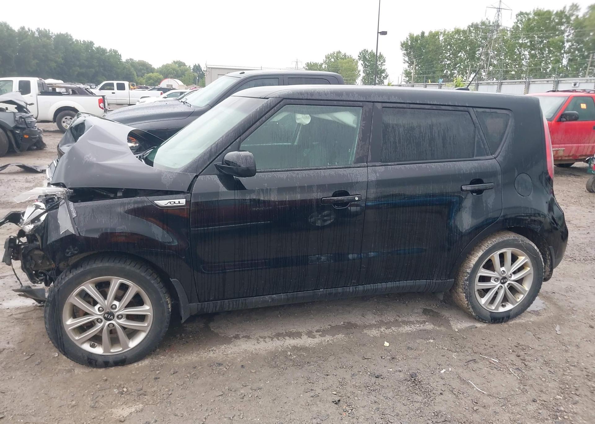 2018 KIA SOUL +
