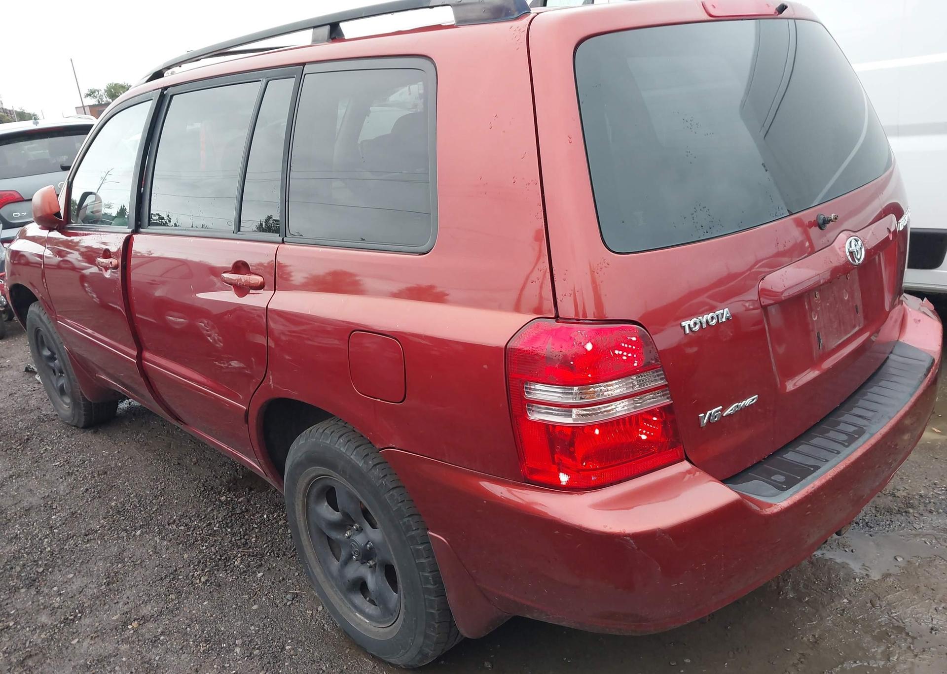 2003 TOYOTA HIGHLANDER BASE V6