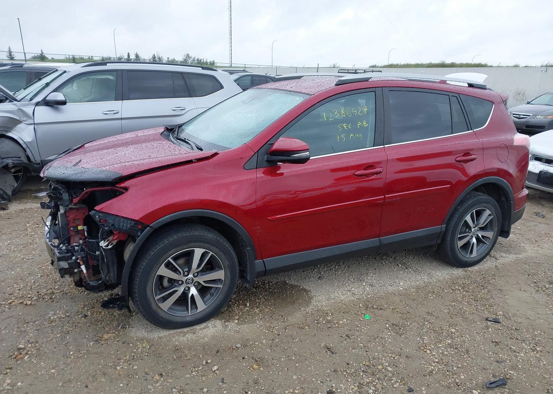 2018 TOYOTA RAV4 LE