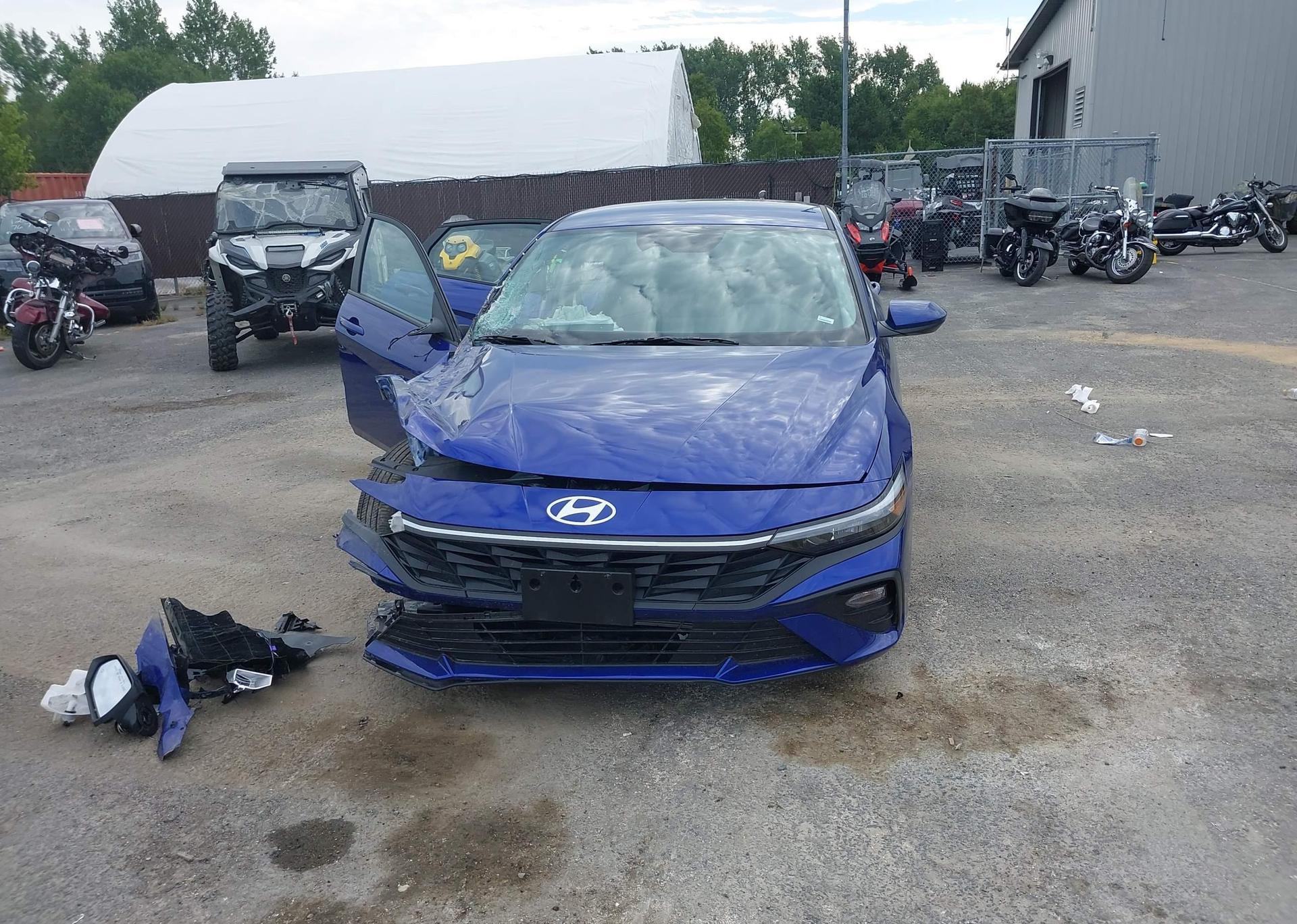 2025 HYUNDAI ELANTRA SEL SPORT