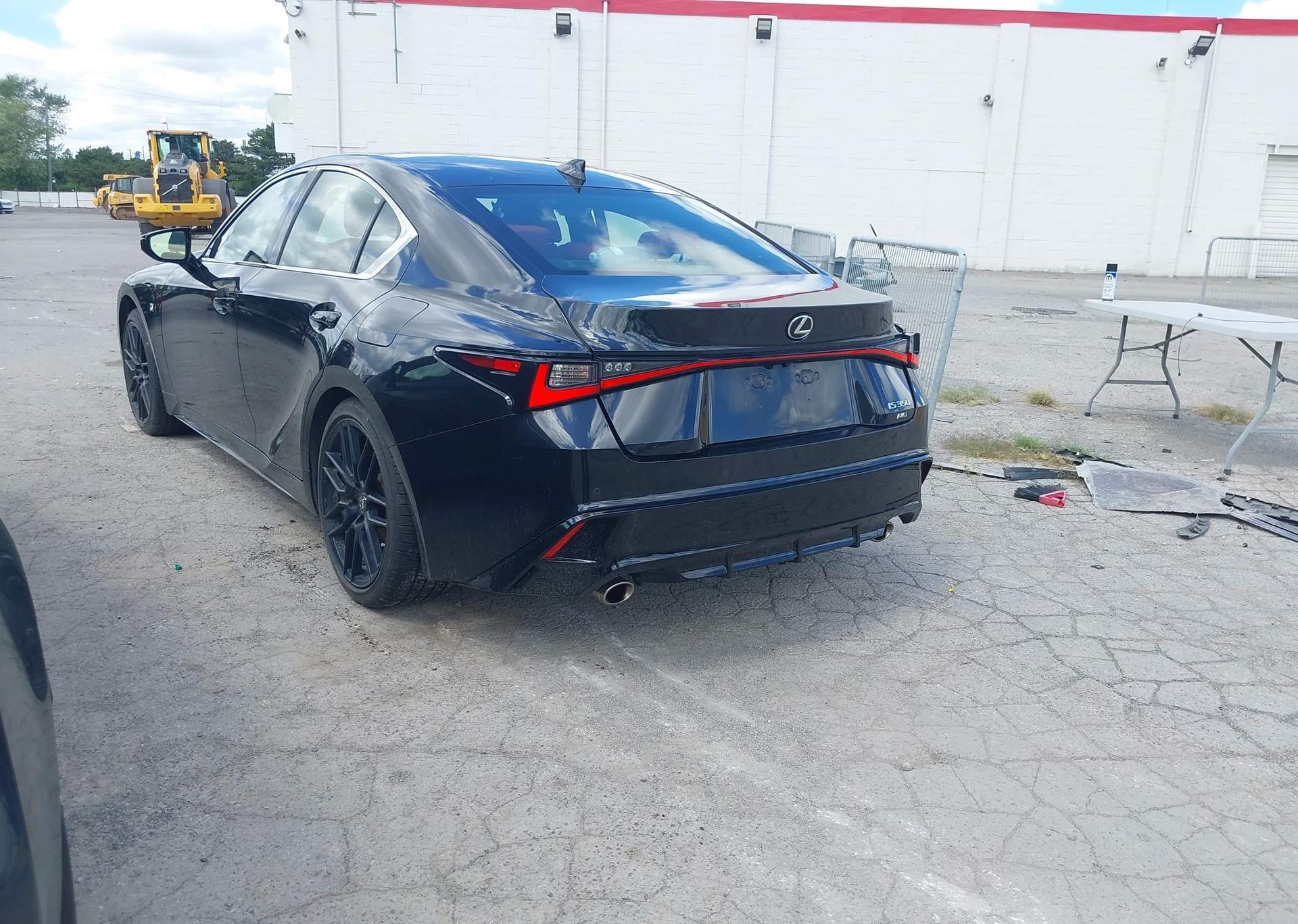 2022 LEXUS IS 350
