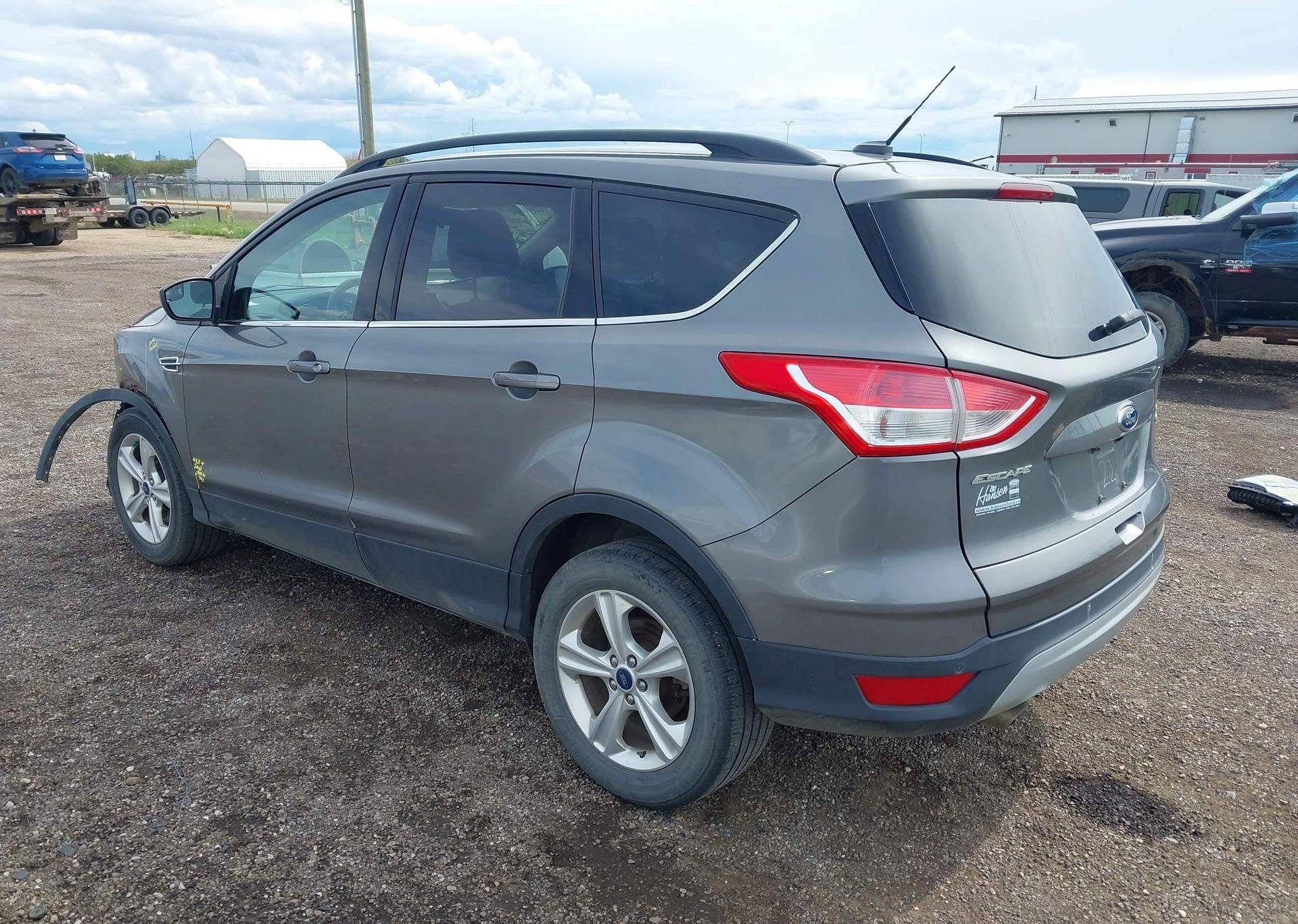 2014 FORD ESCAPE SE
