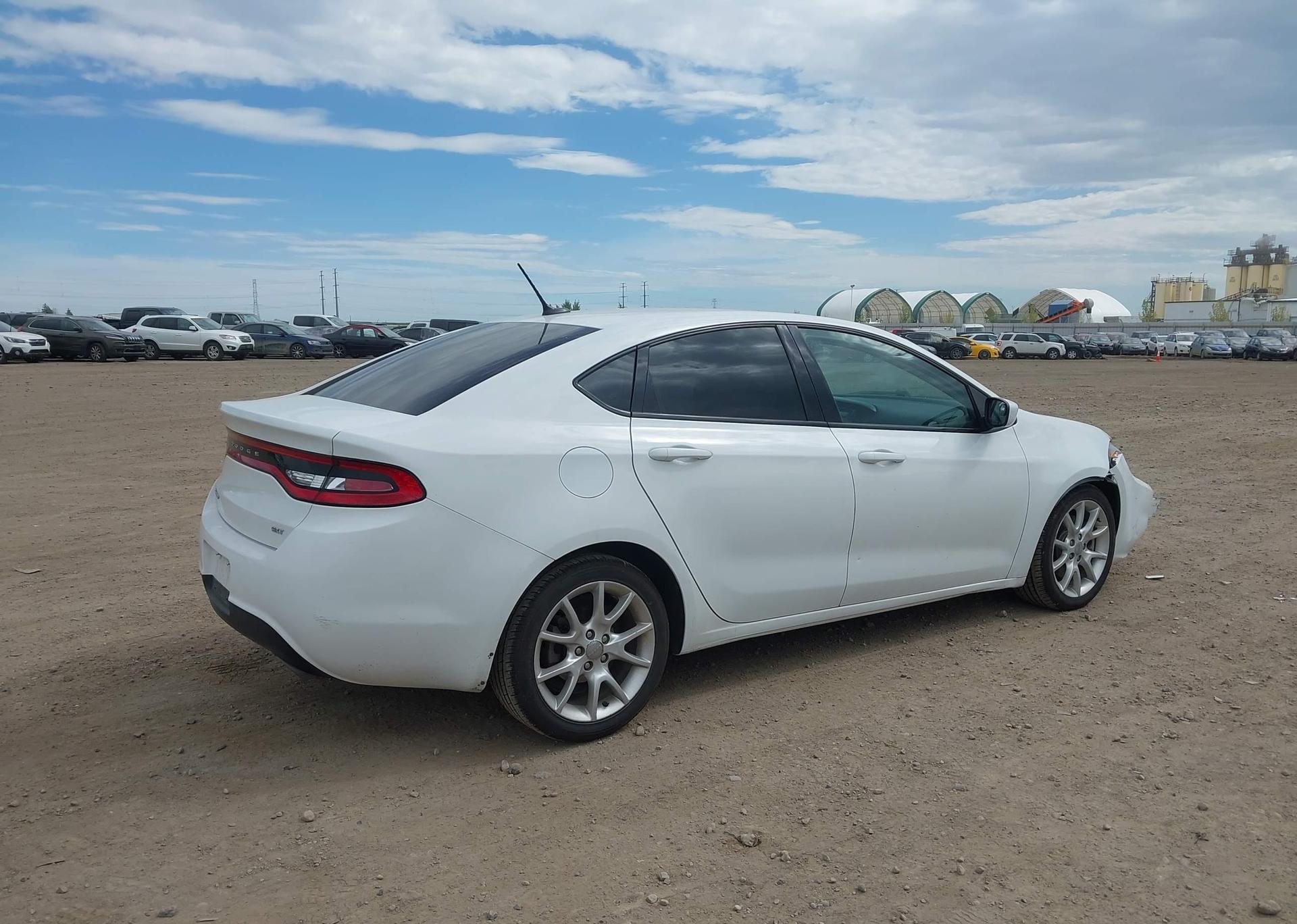 2013 DODGE DART SXT