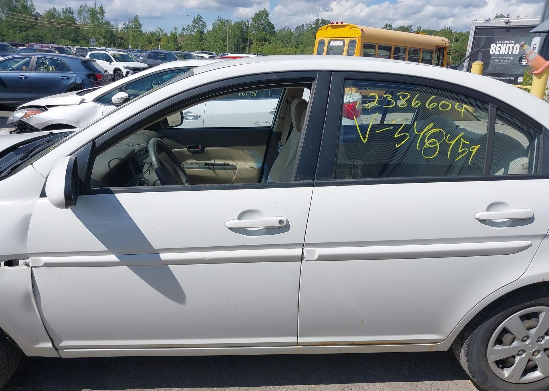 2009 HYUNDAI ACCENT GLS