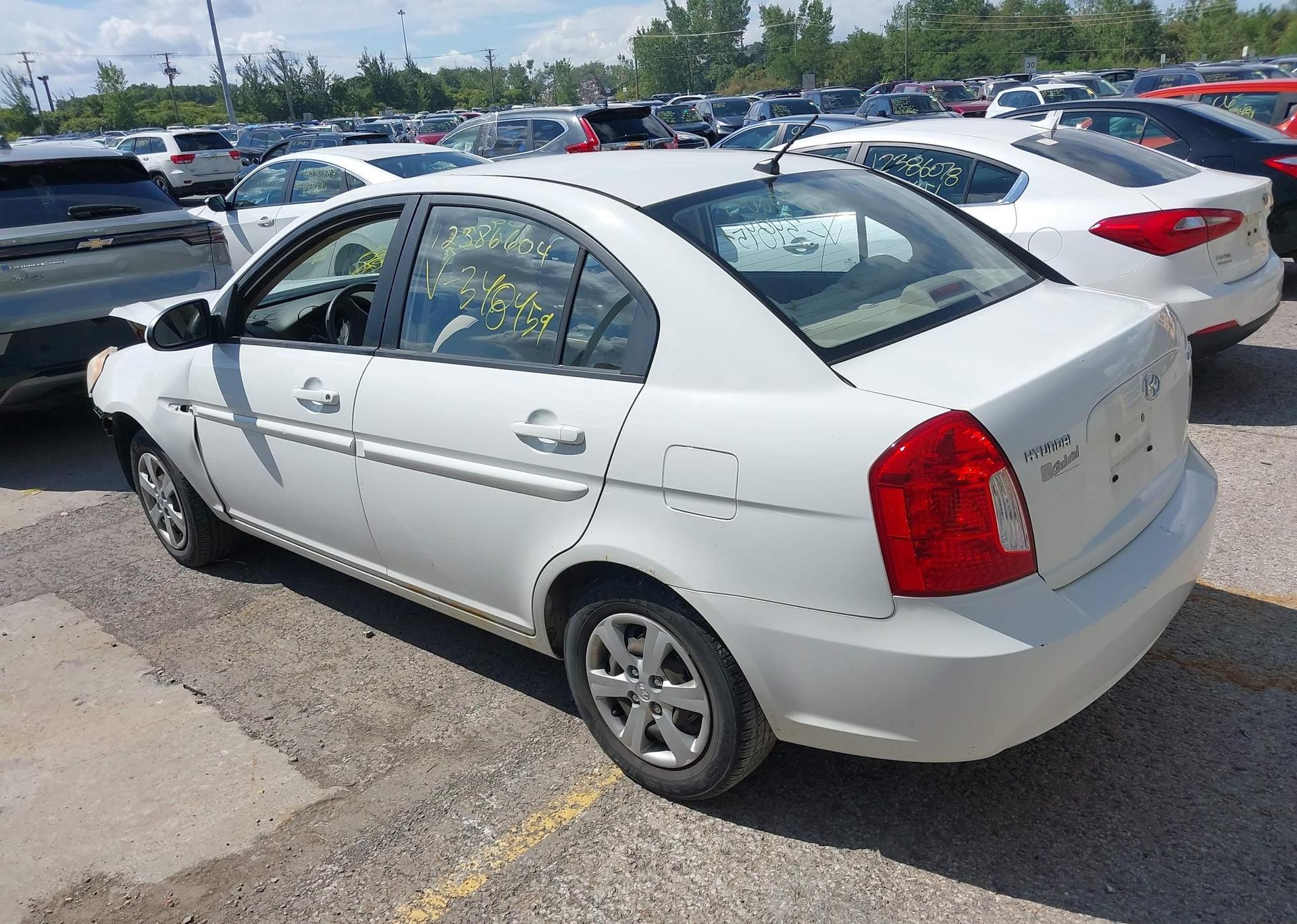 2009 HYUNDAI ACCENT GLS