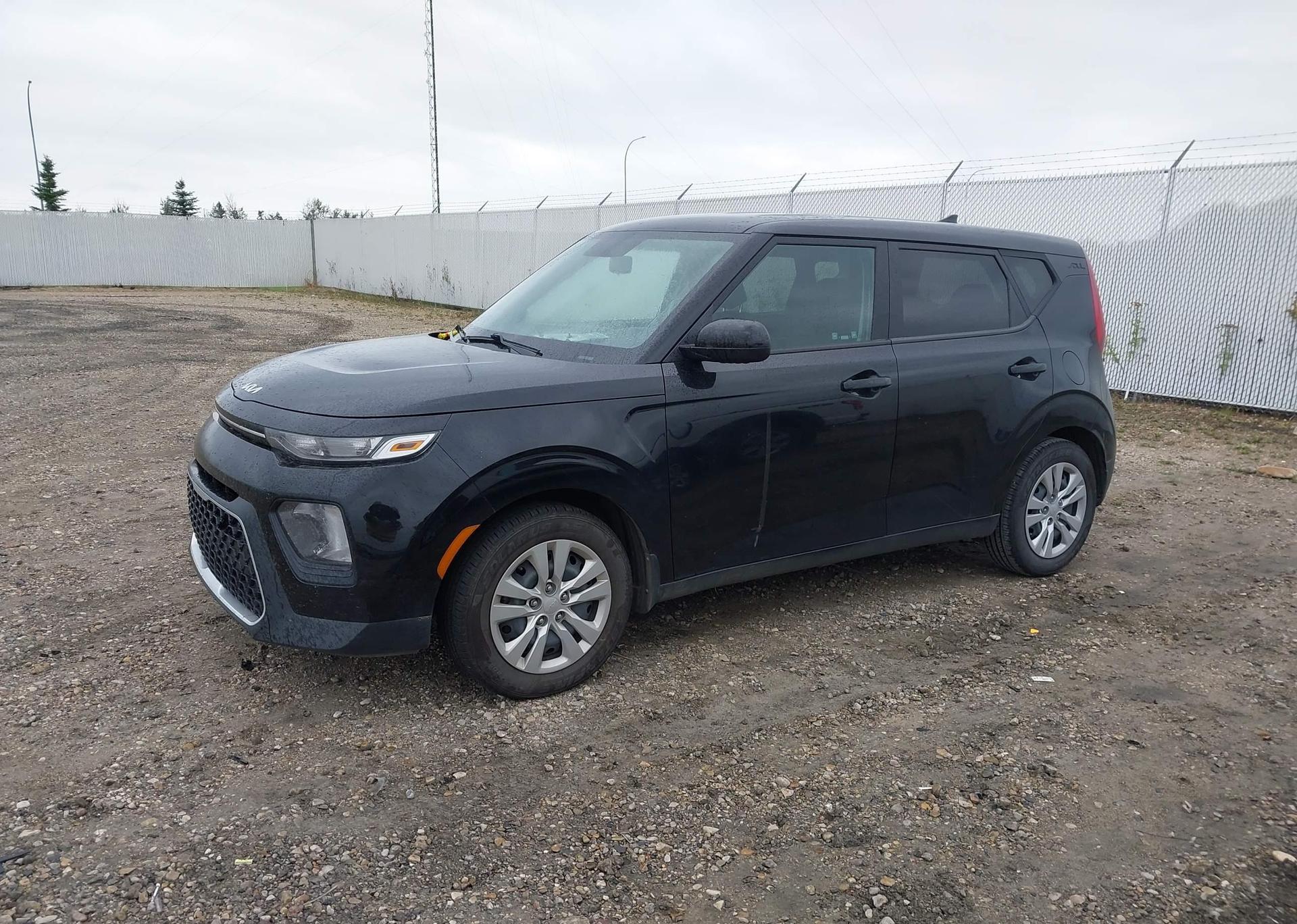 2022 KIA SOUL LX