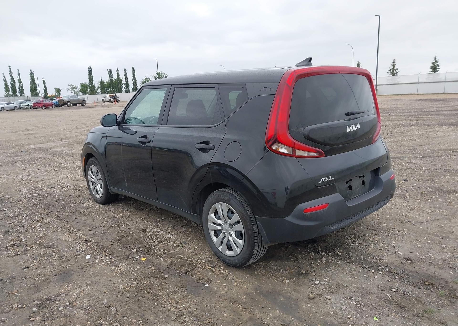 2022 KIA SOUL LX