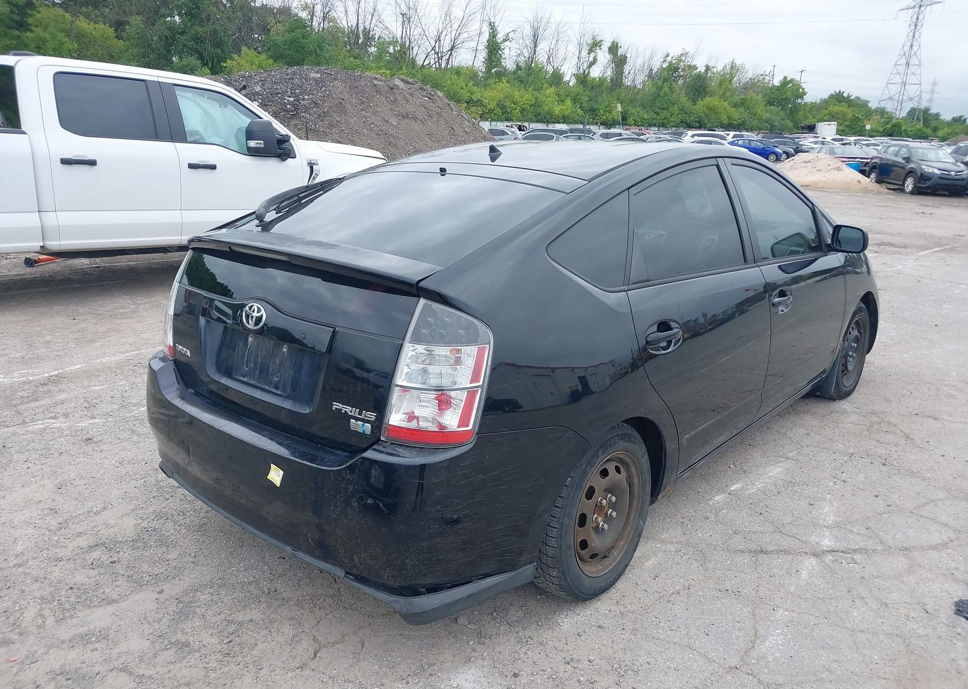 2004 TOYOTA PRIUS