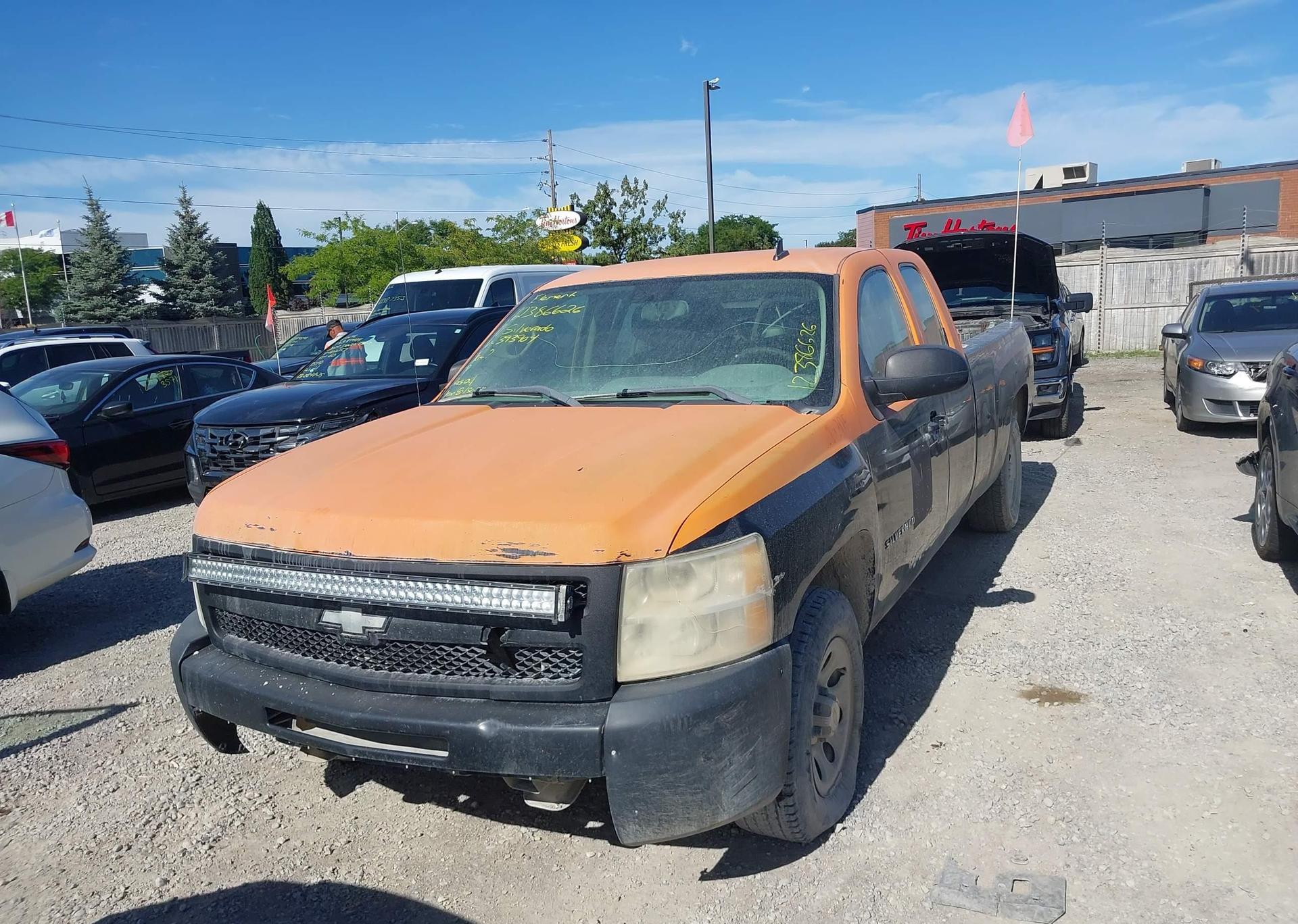 2011 CHEVROLET Silverado C1500