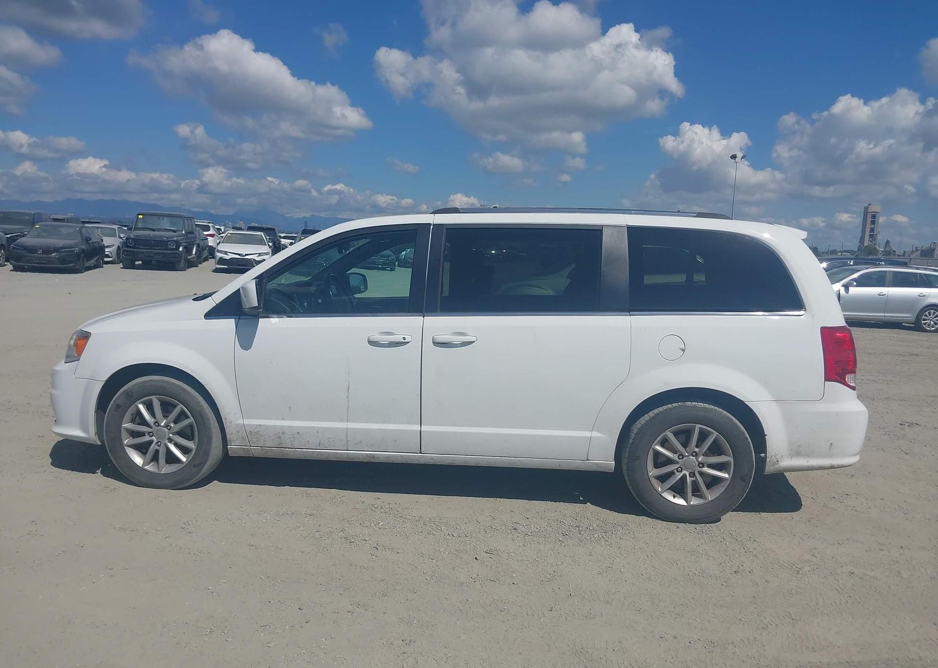 2020 DODGE GRAND CARAVAN SXT