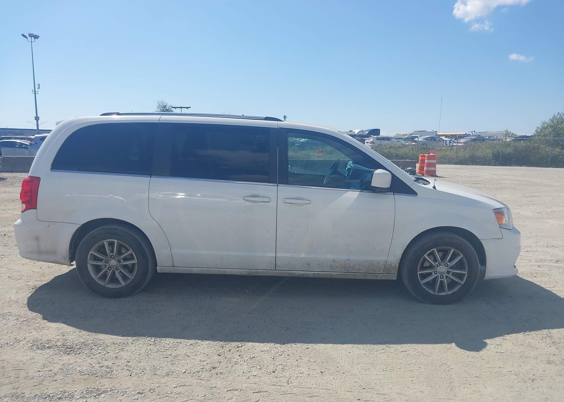 2020 DODGE GRAND CARAVAN SXT