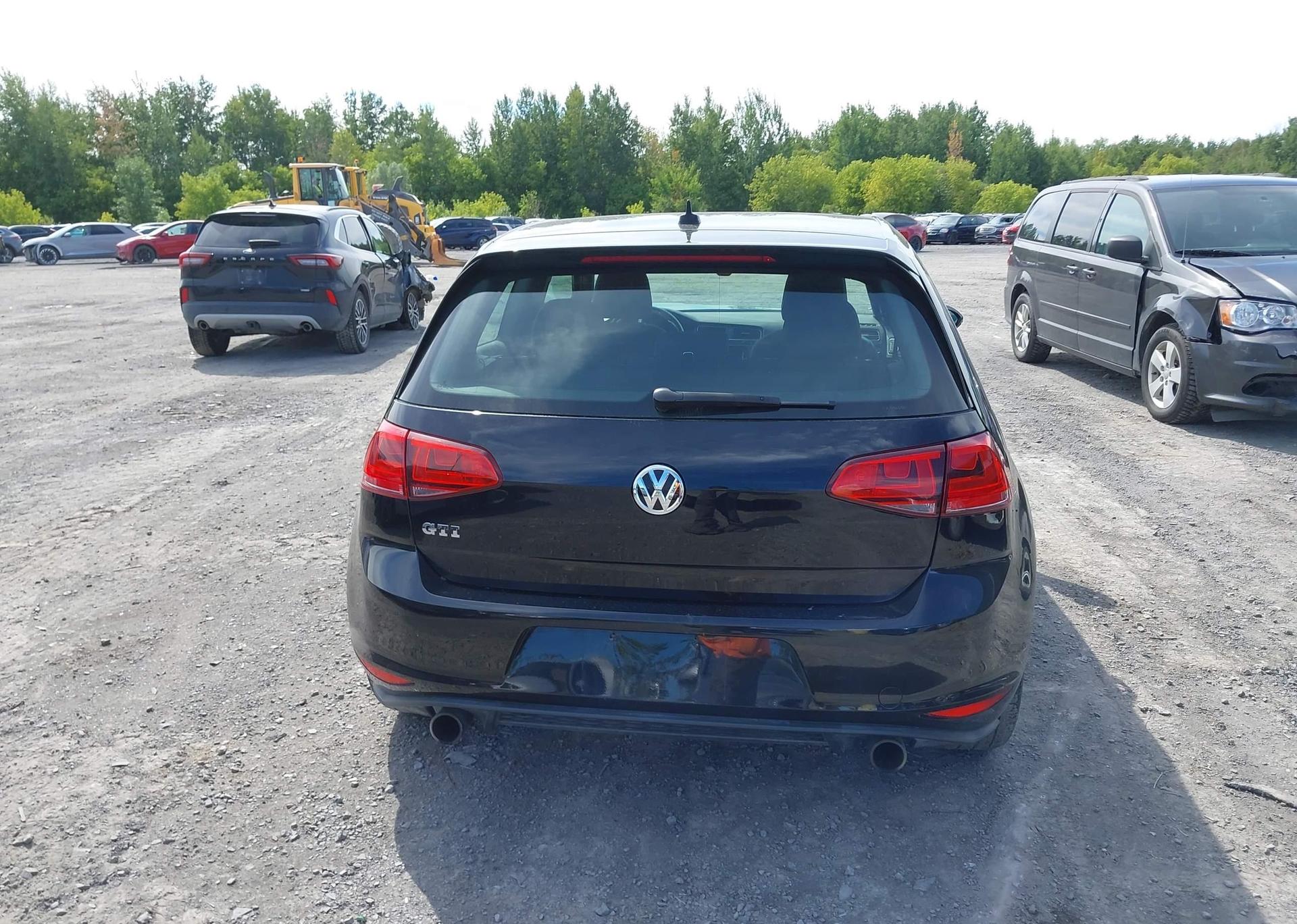 2015 VOLKSWAGEN GOLF GTI 3-DOOR
