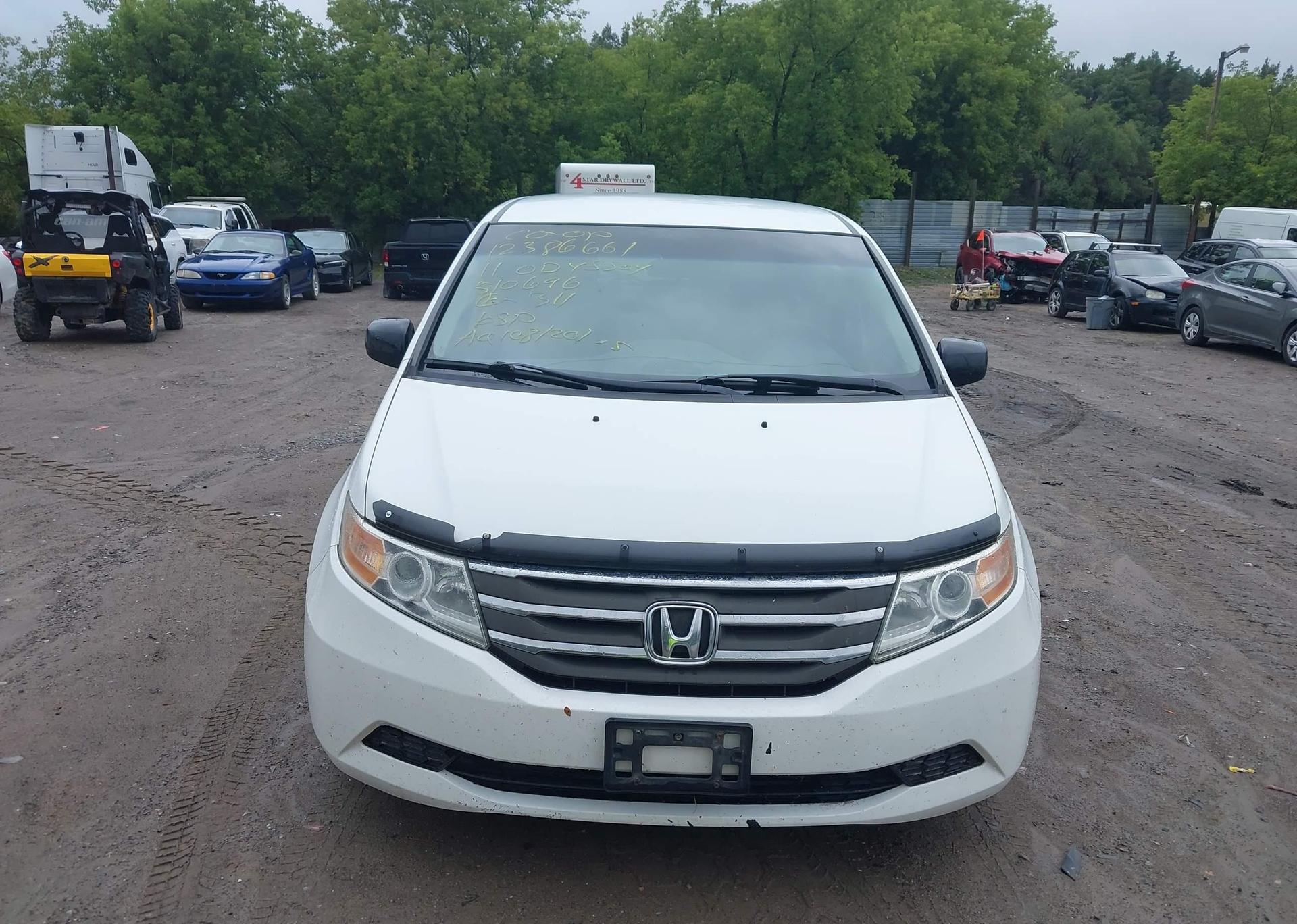 2011 HONDA ODYSSEY EX