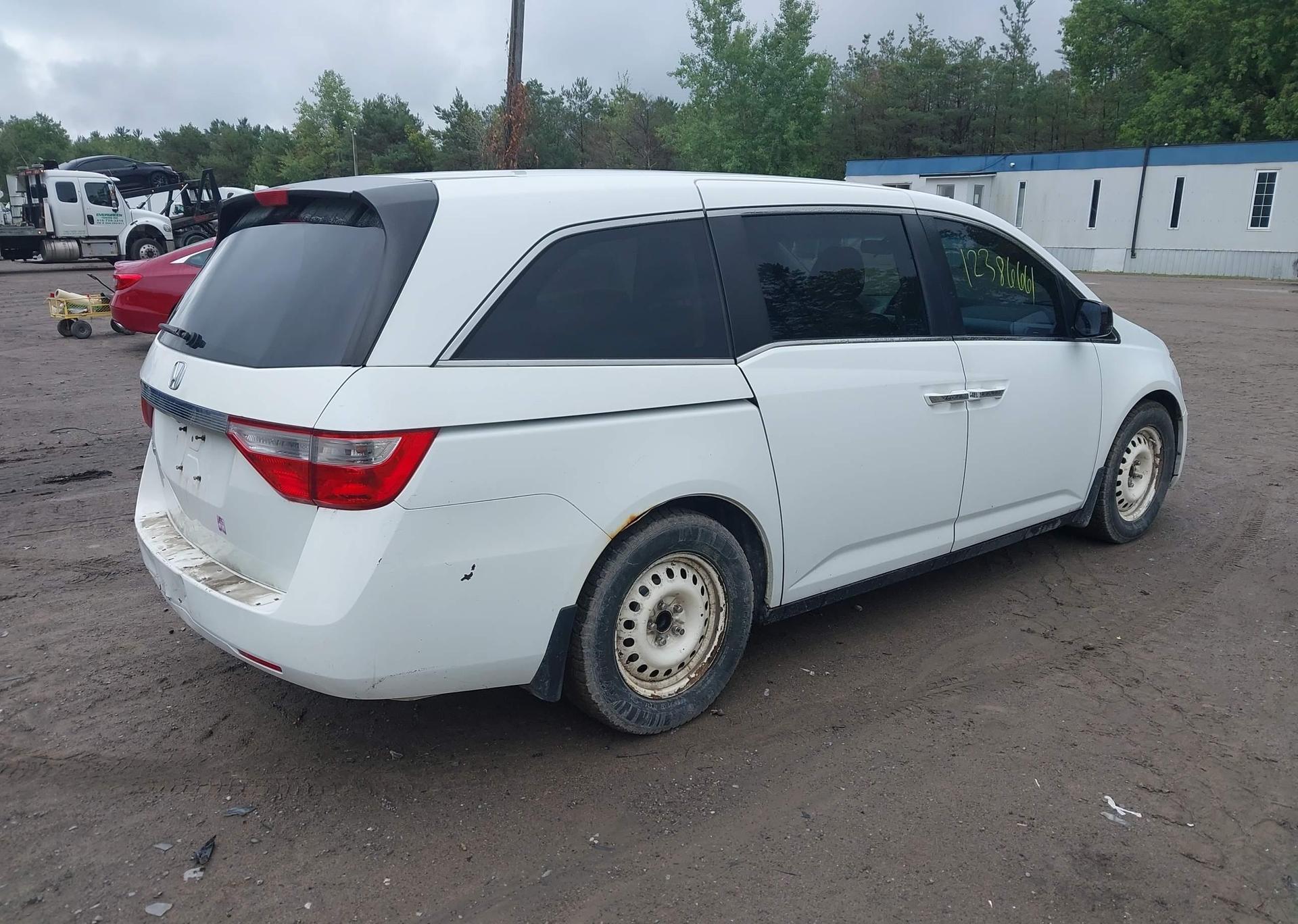 2011 HONDA ODYSSEY EX