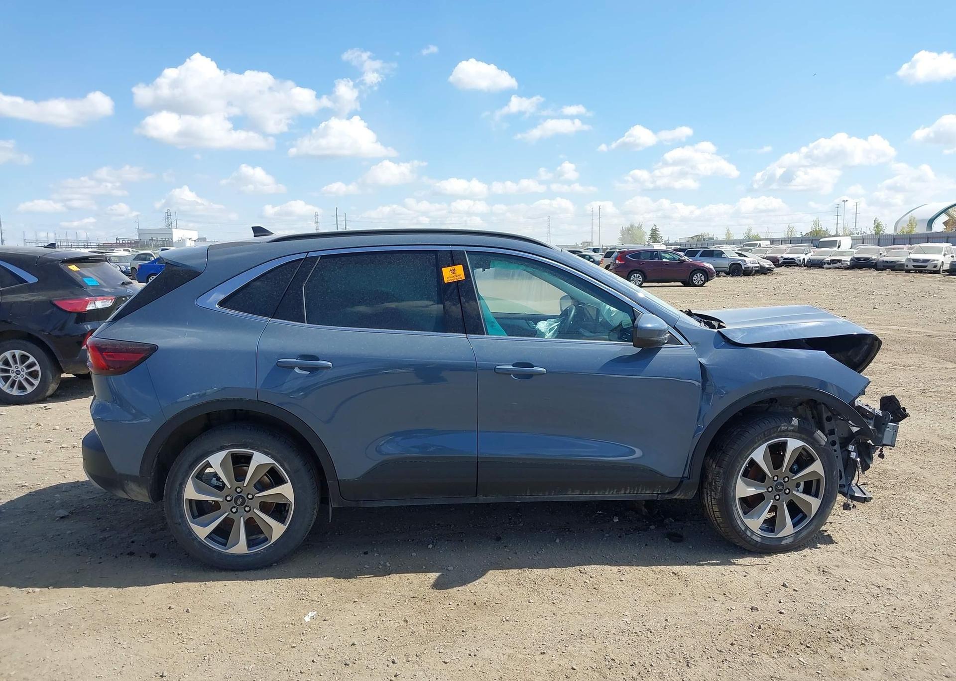 2024 FORD ESCAPE PLATINUM