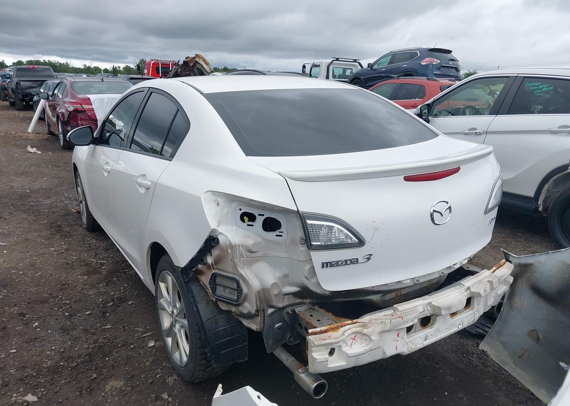 2010 MAZDA MAZDA3 GT