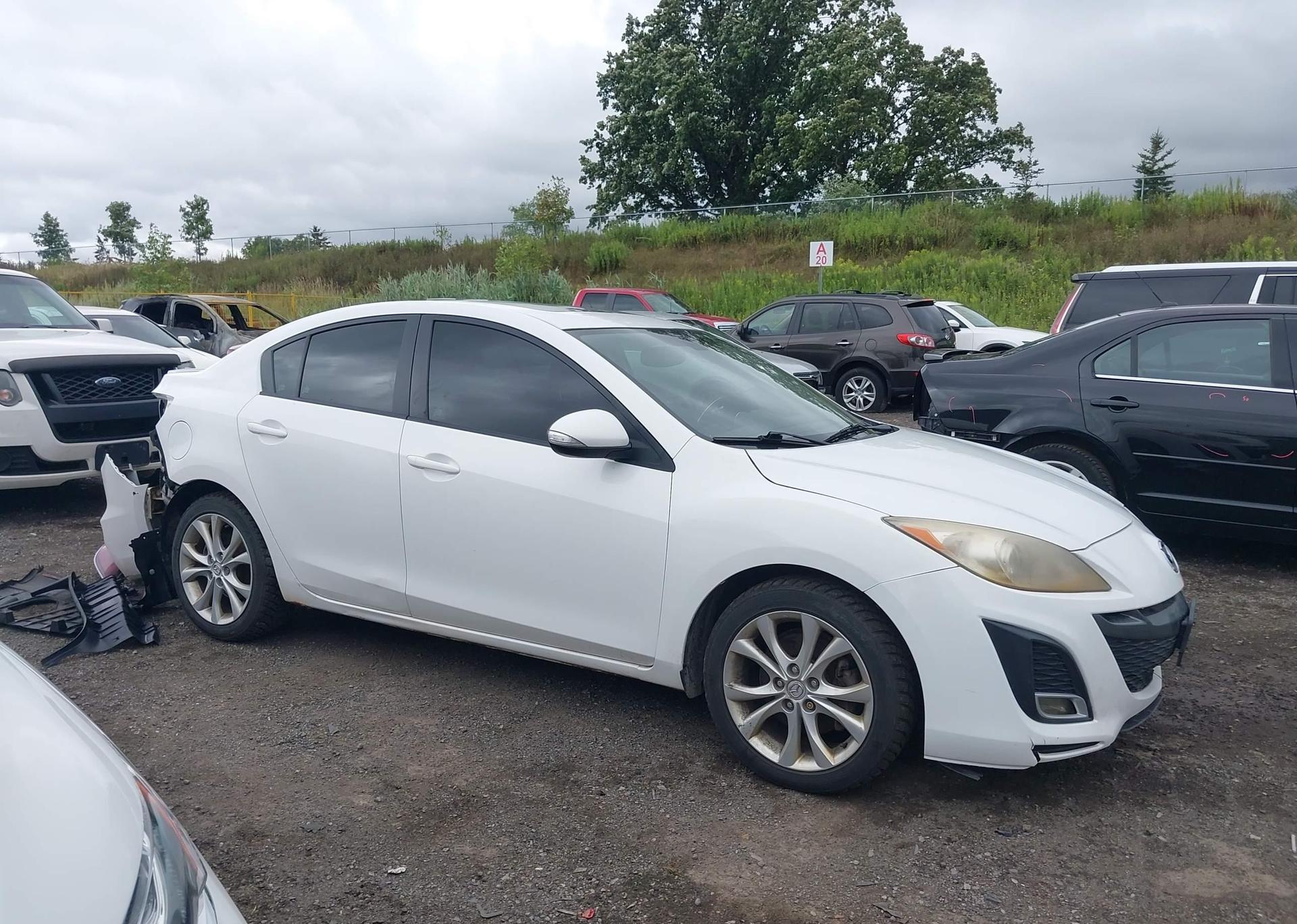 2010 MAZDA MAZDA3 GT