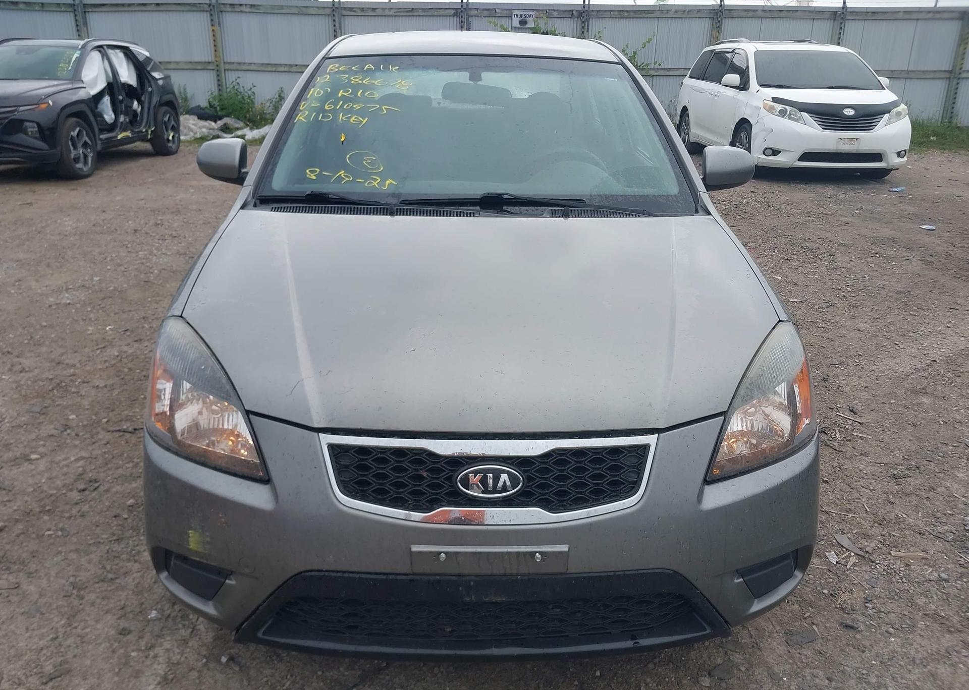 2010 KIA RIO